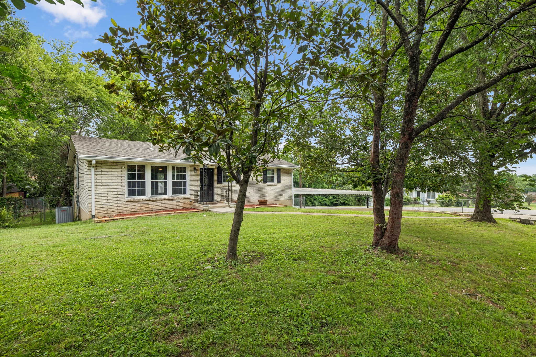 225 Bonnafield Dr