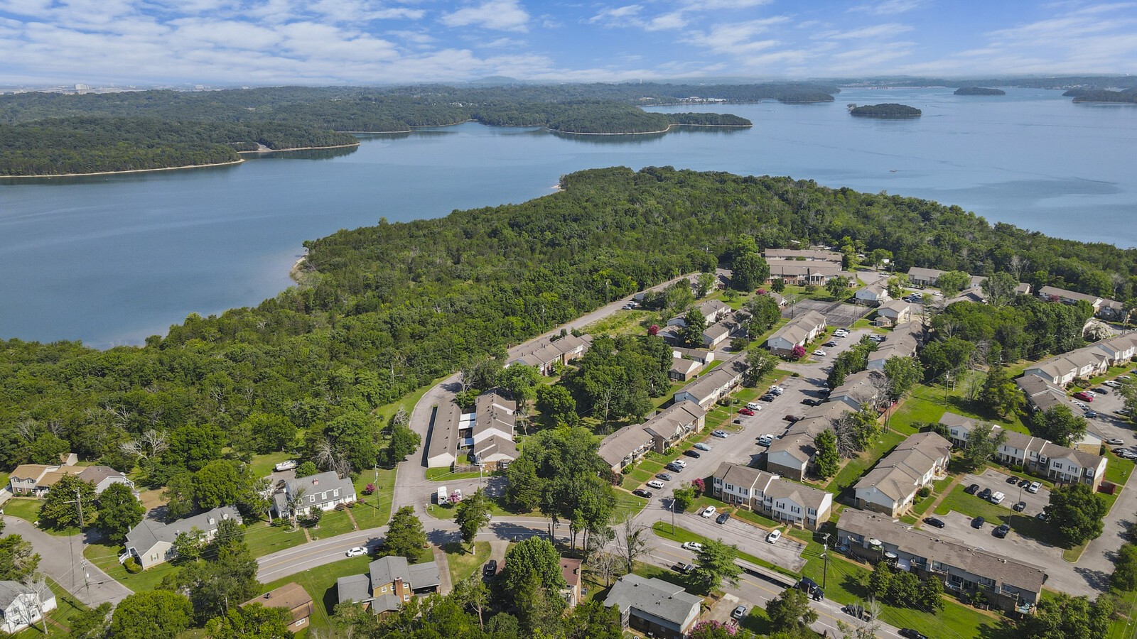 3880 Priest Lake Dr
