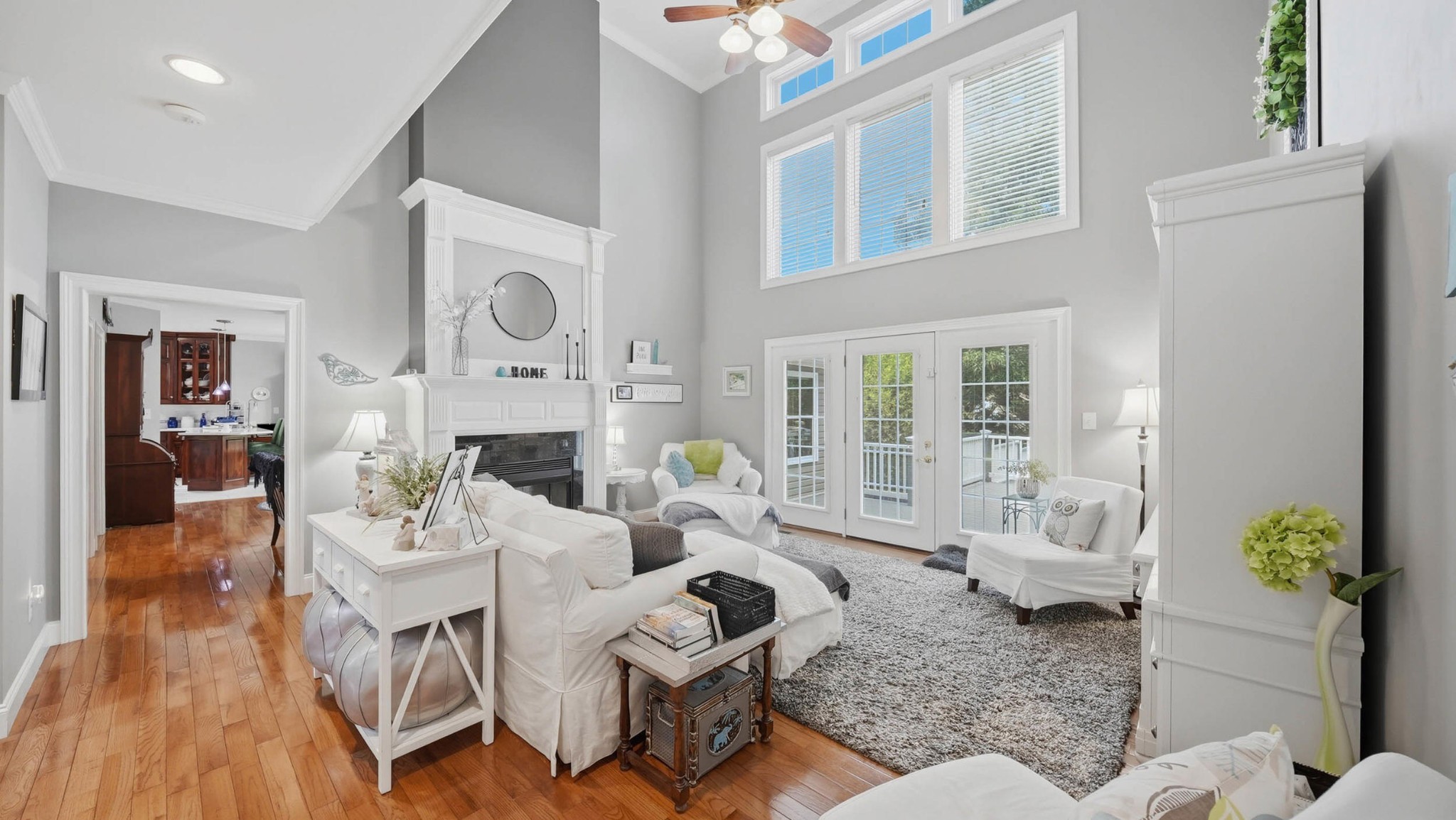 227 English Oaks Drive, NE