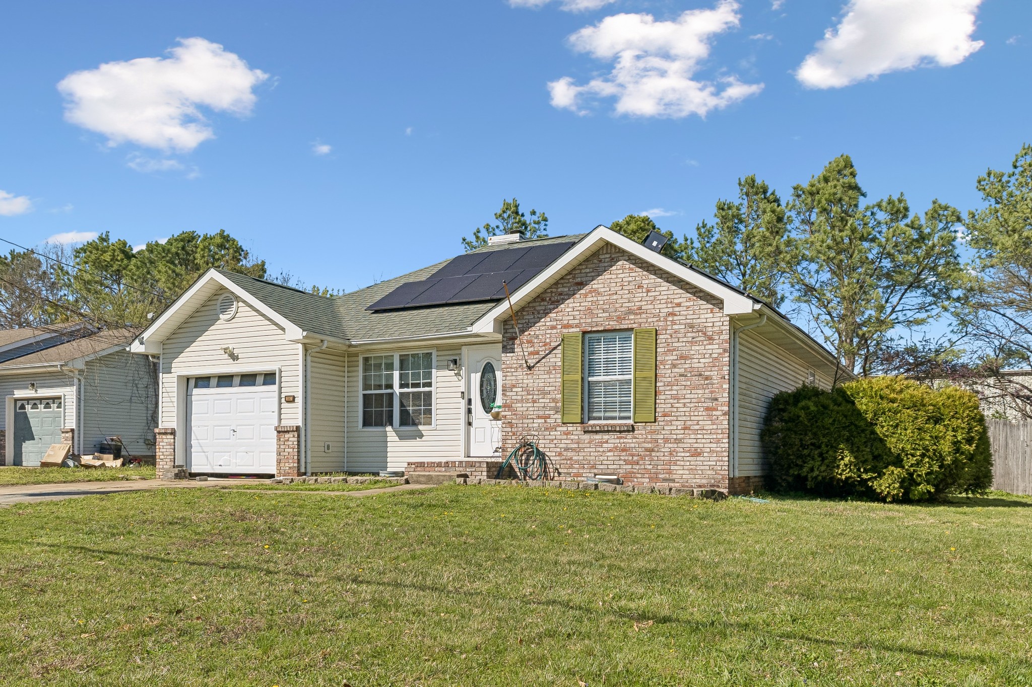 3843 Marla Cir