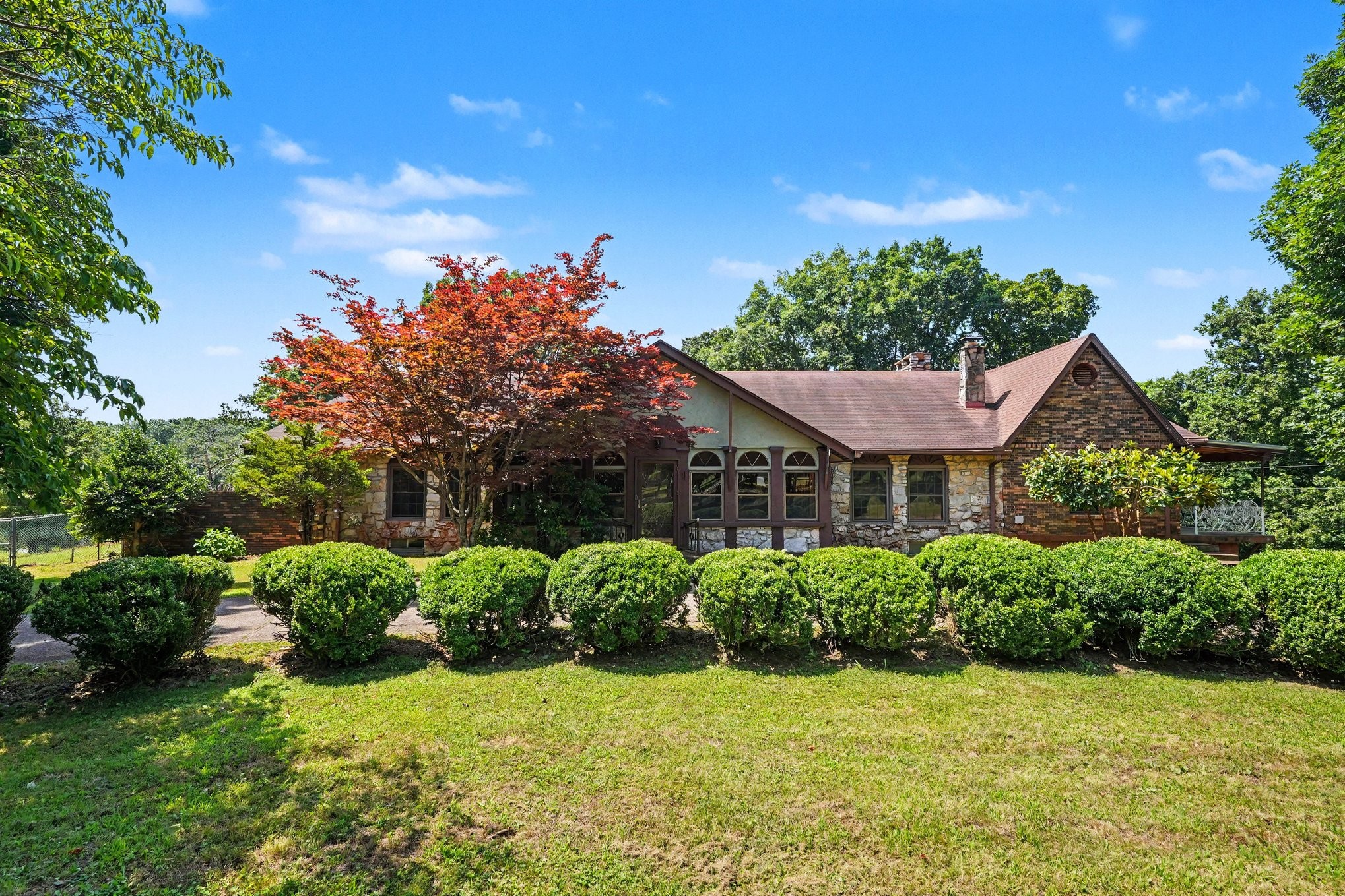 168 Blue Bird Rd