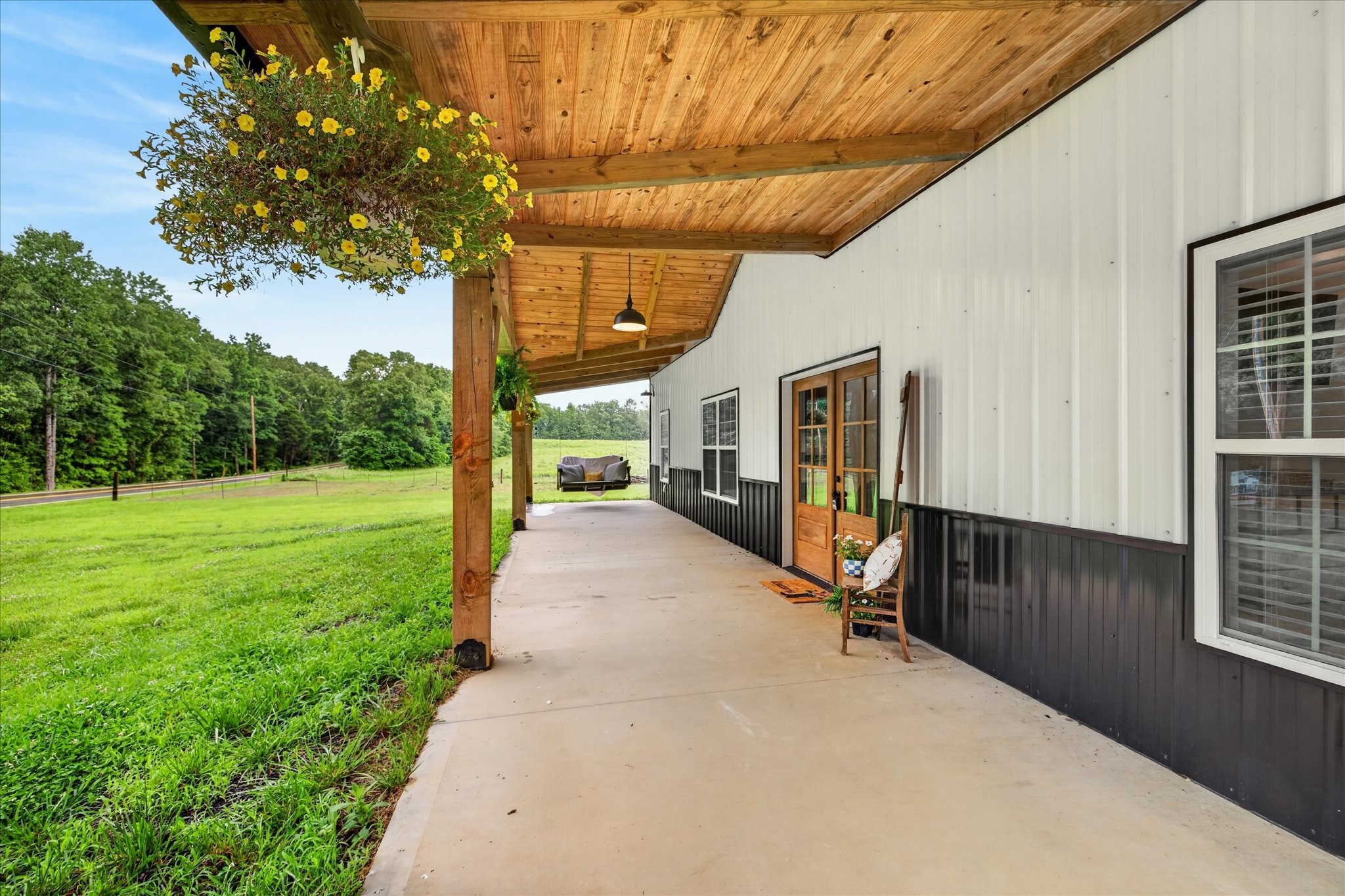 181 Hayes Ridge Rd