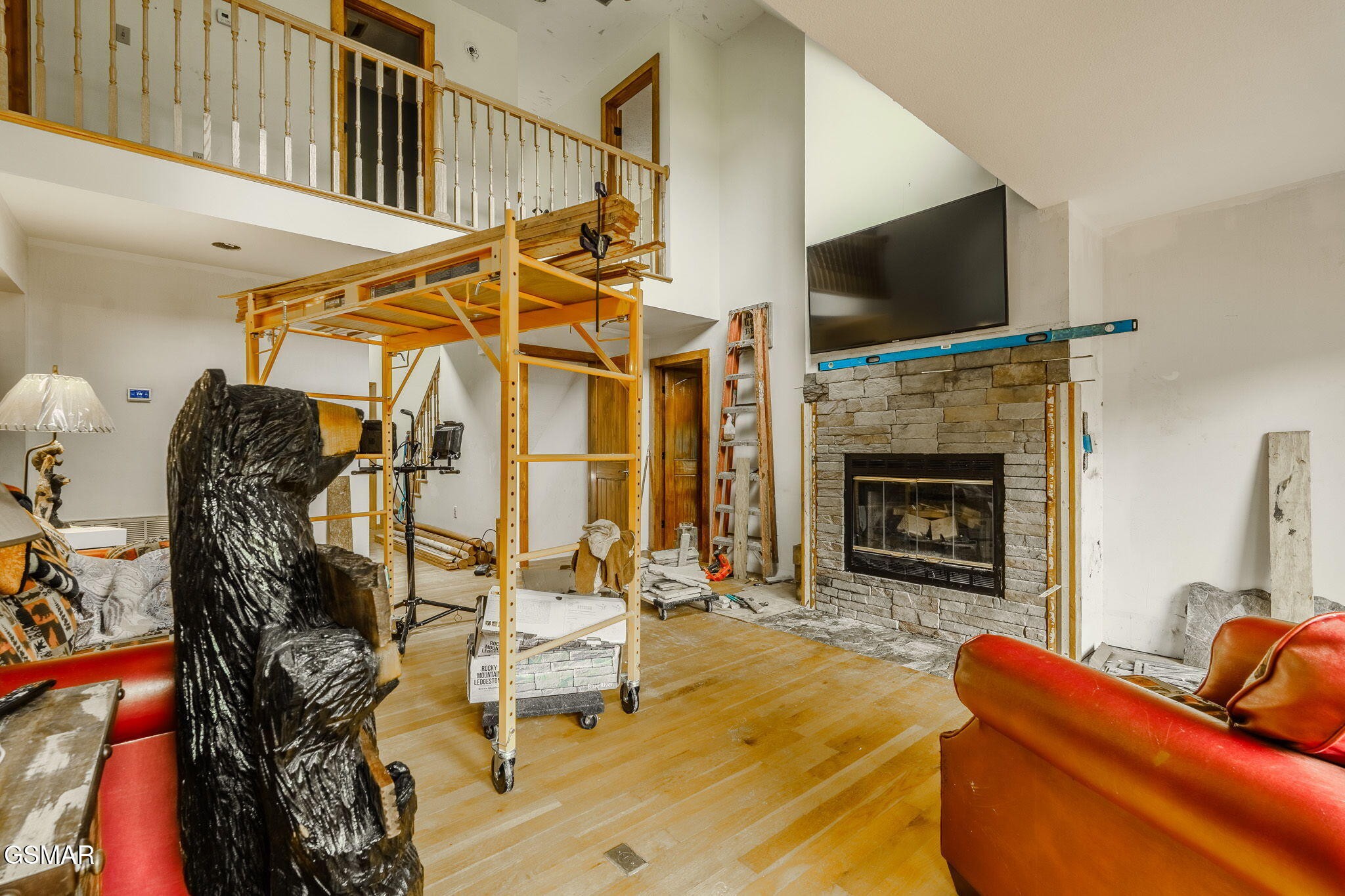1602 Cove Crest Drive