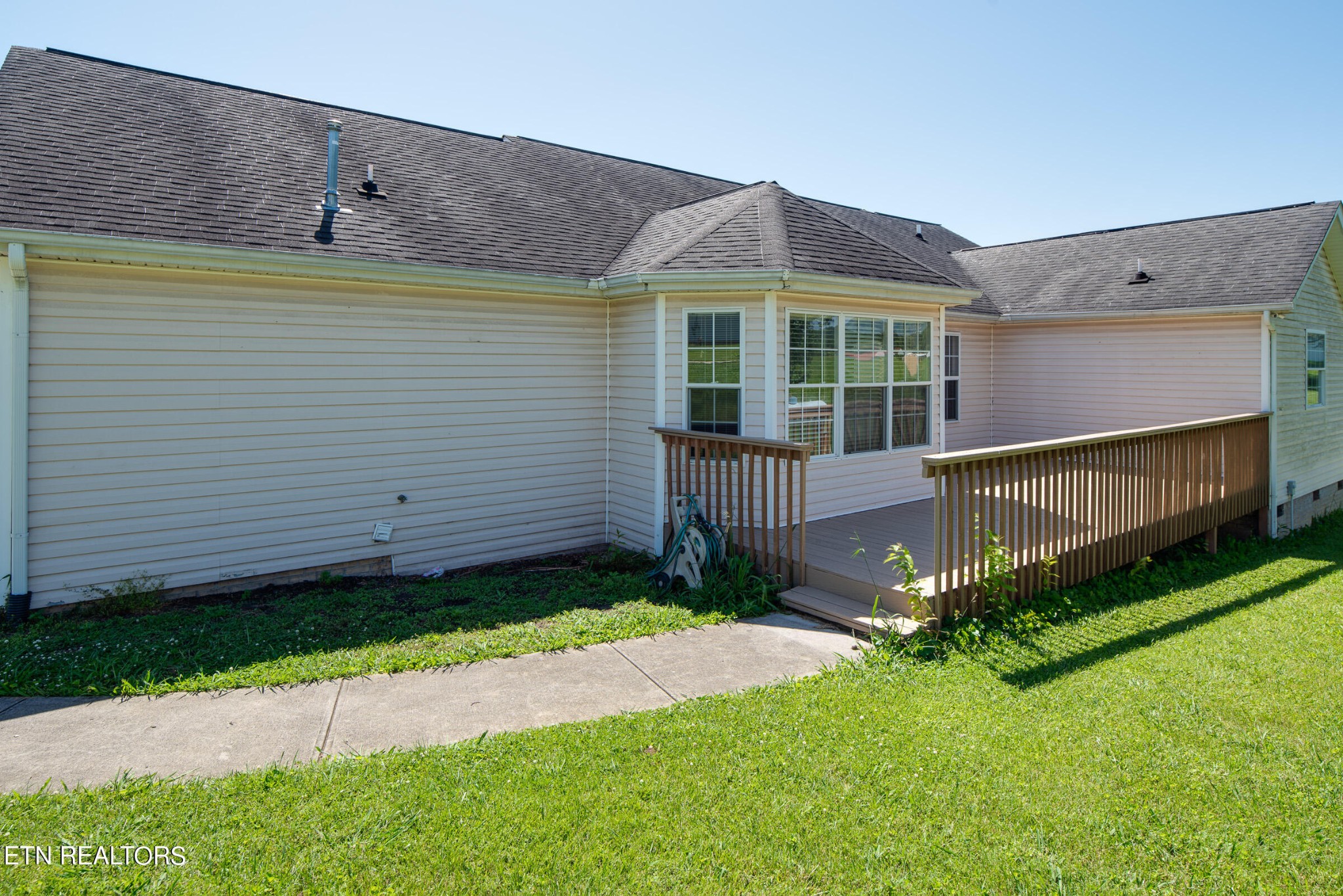 265 Pecan Circle