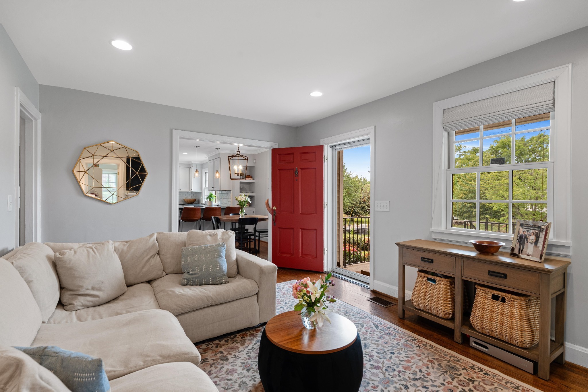 2926 Primrose Cir