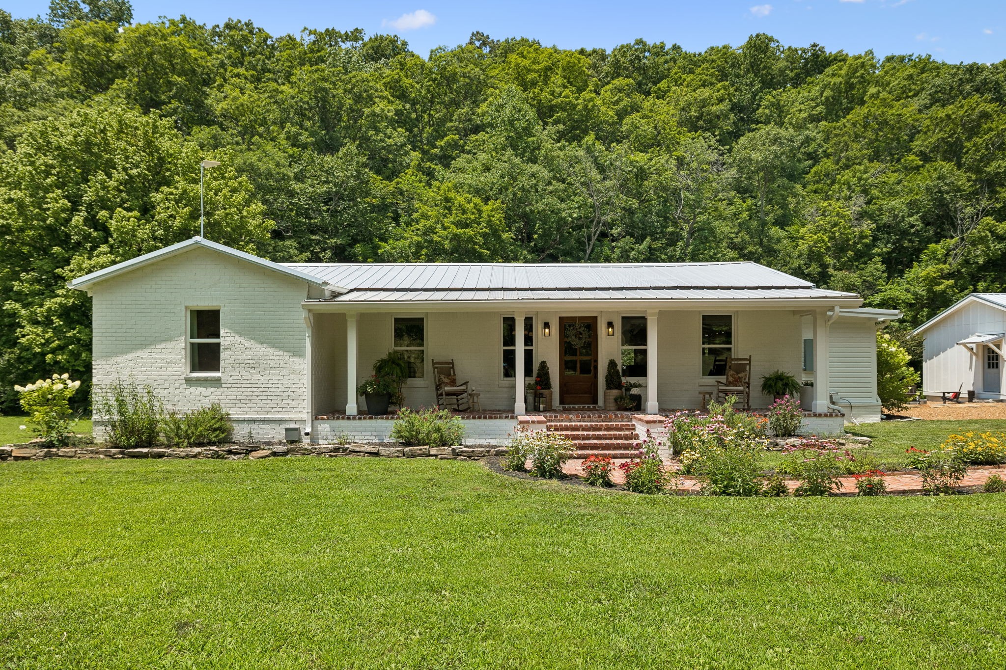 8188 Shoals Branch Rd