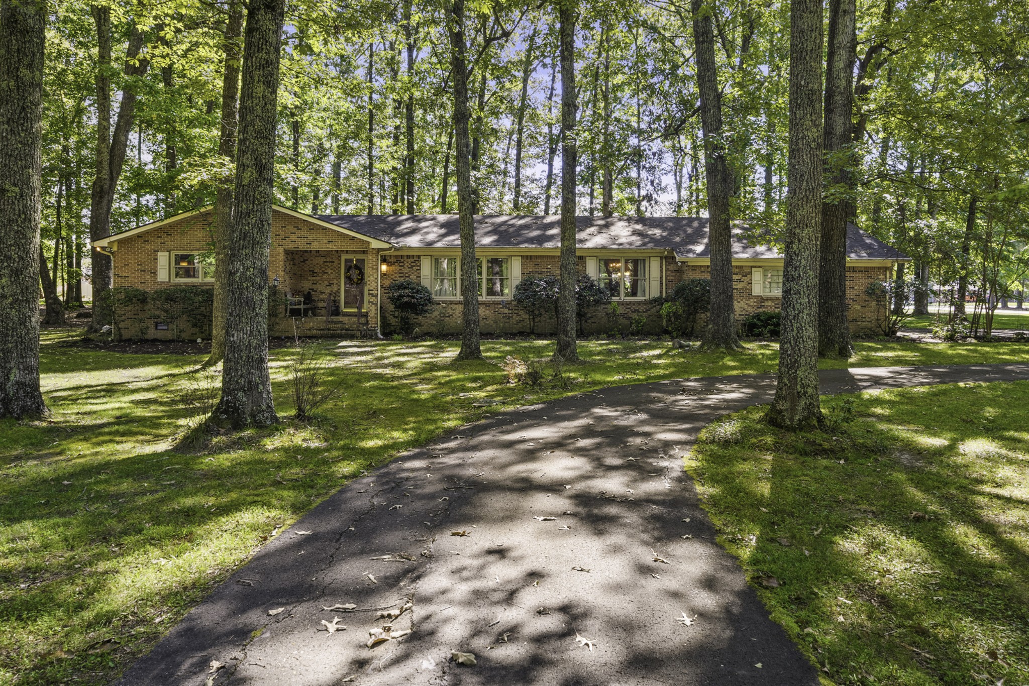 213 Regwood Dr
