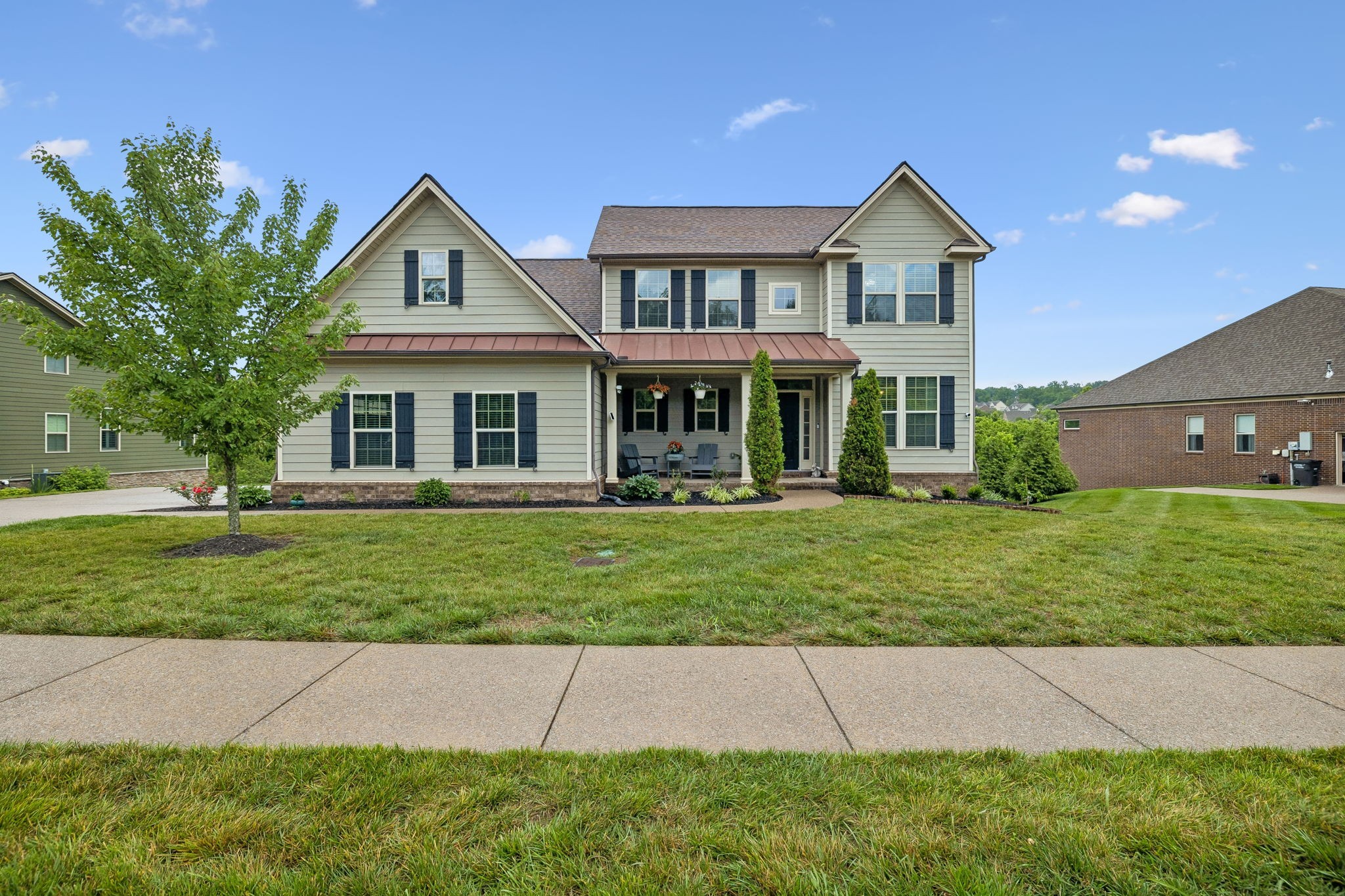 7016 Crimson Leaf Ln