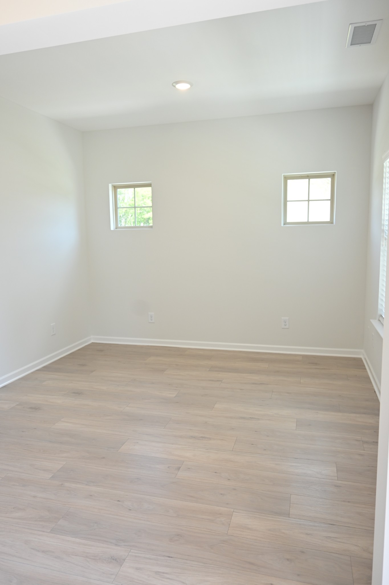 115 Ace Ave