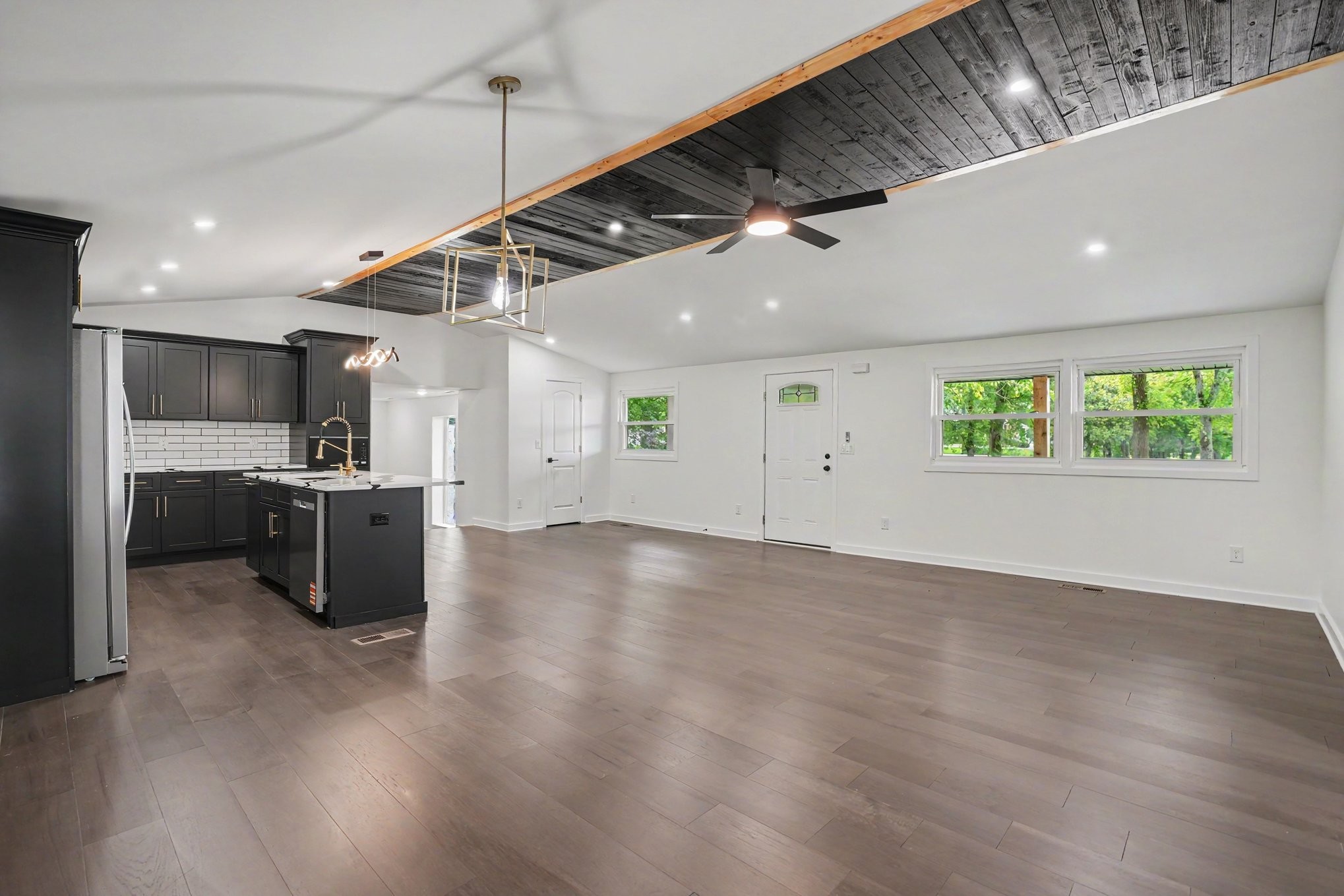 305 Martha Leeville Rd