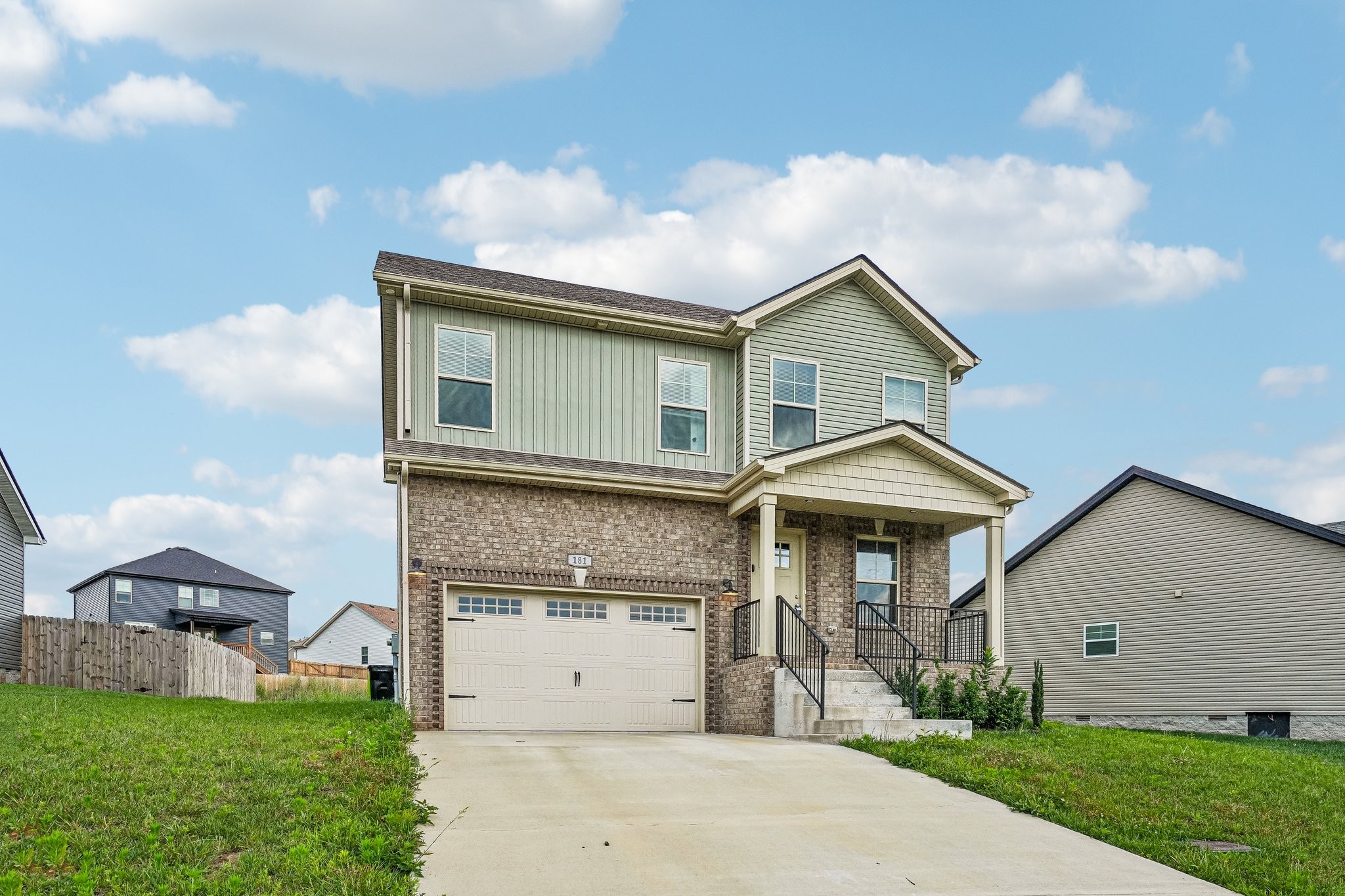 181 Ardell Dr