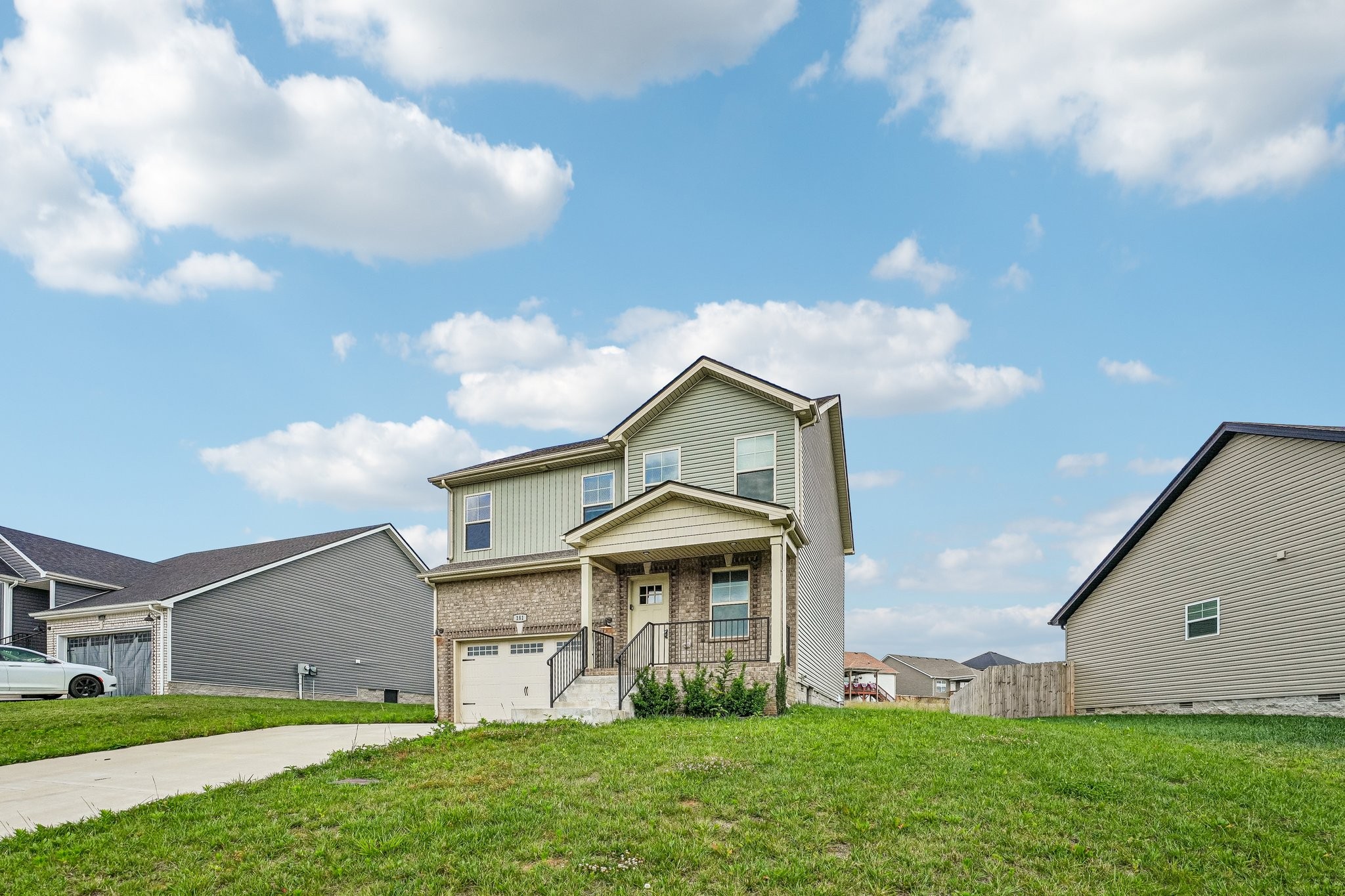 181 Ardell Dr