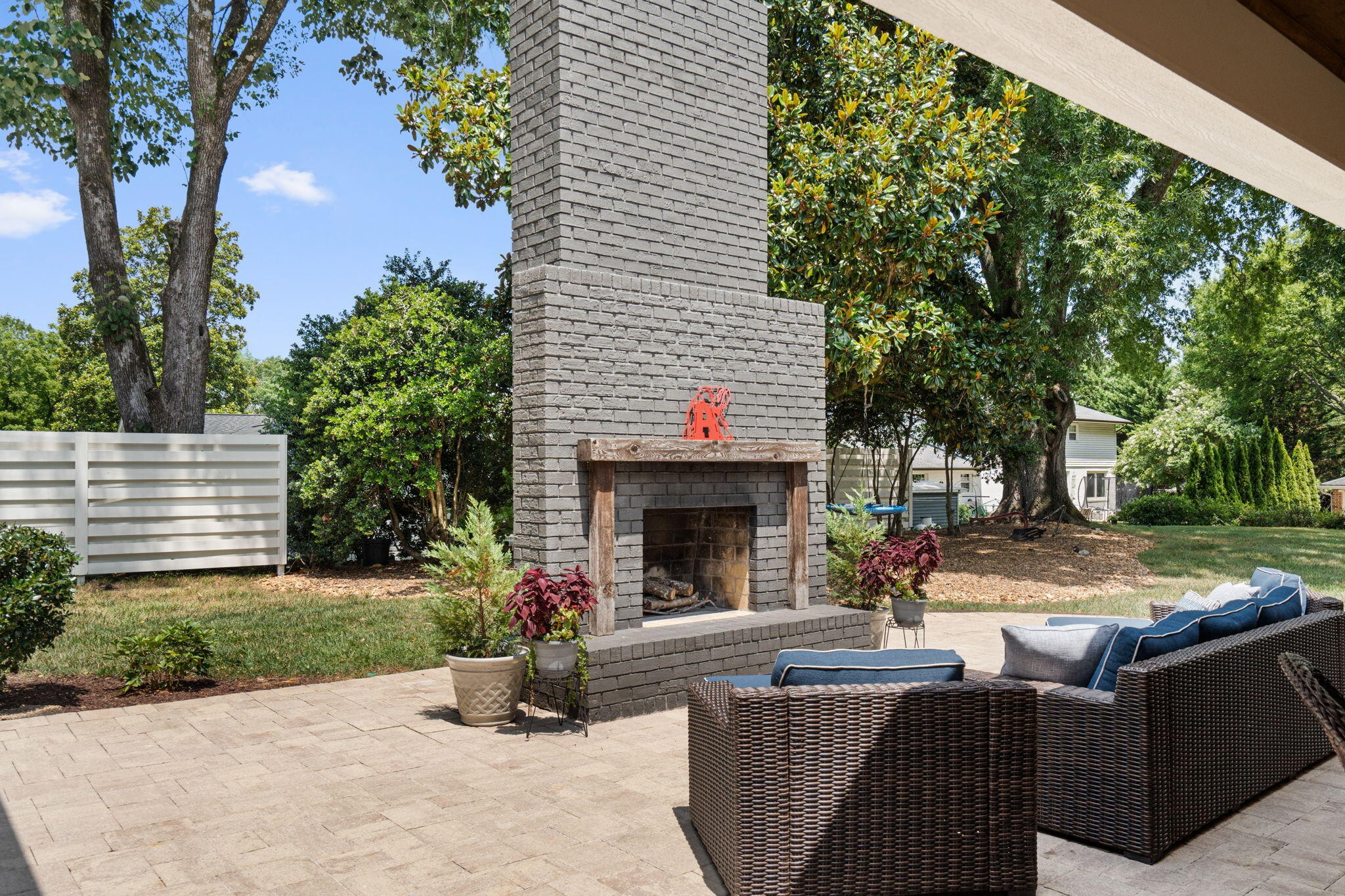 2235 Harris Circle, NW