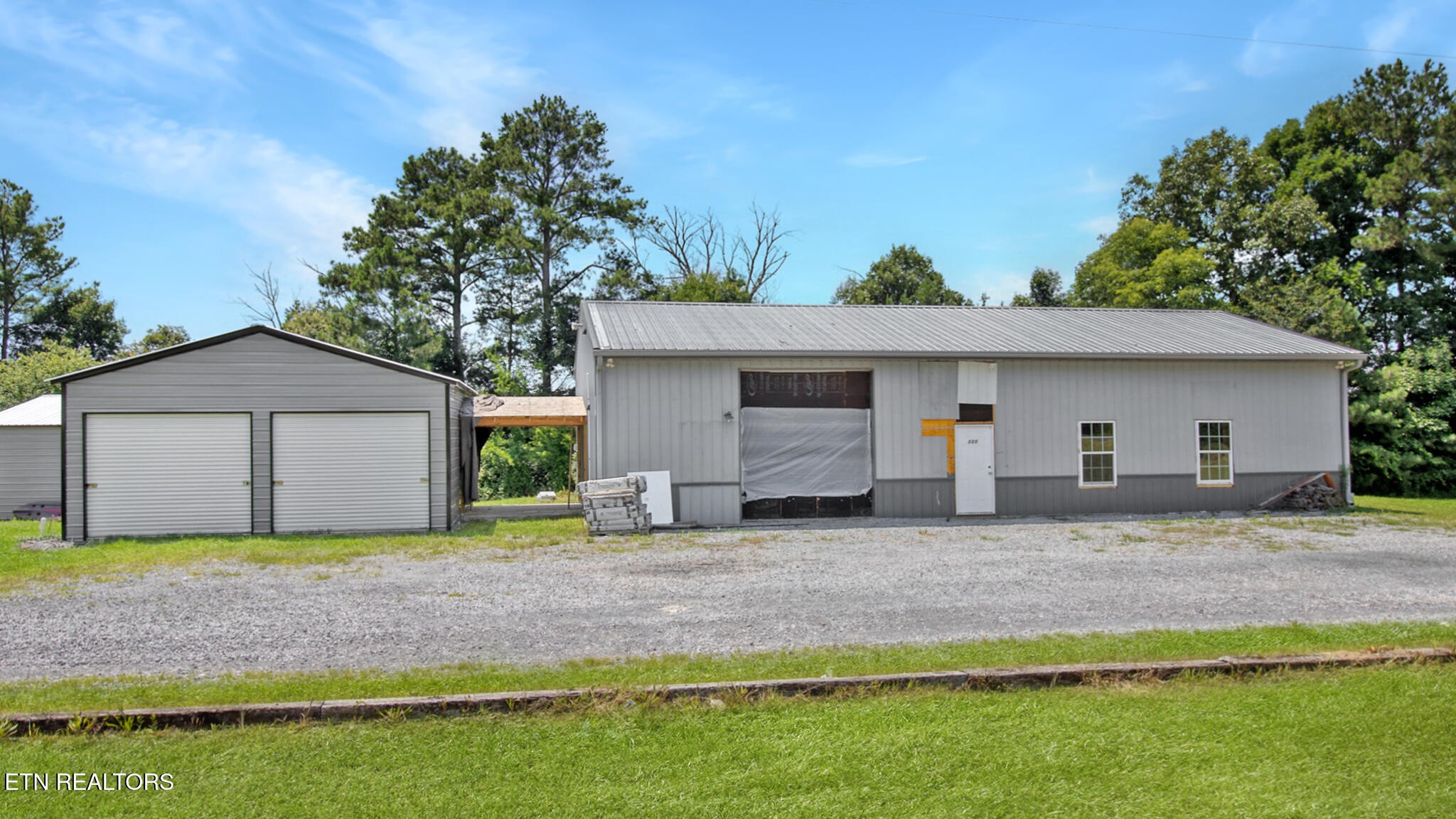 320 SE Harris Rd