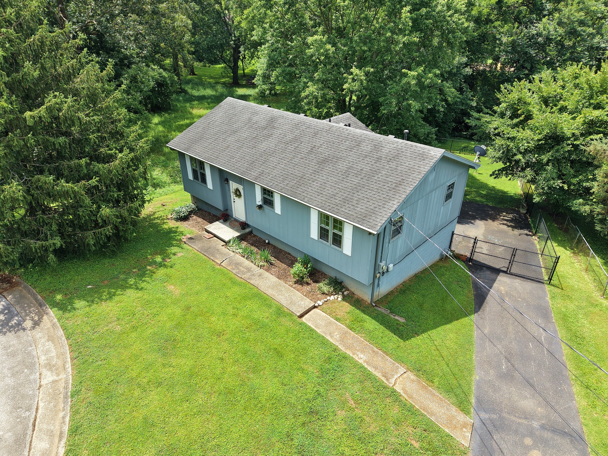 3504 Bahama Dr