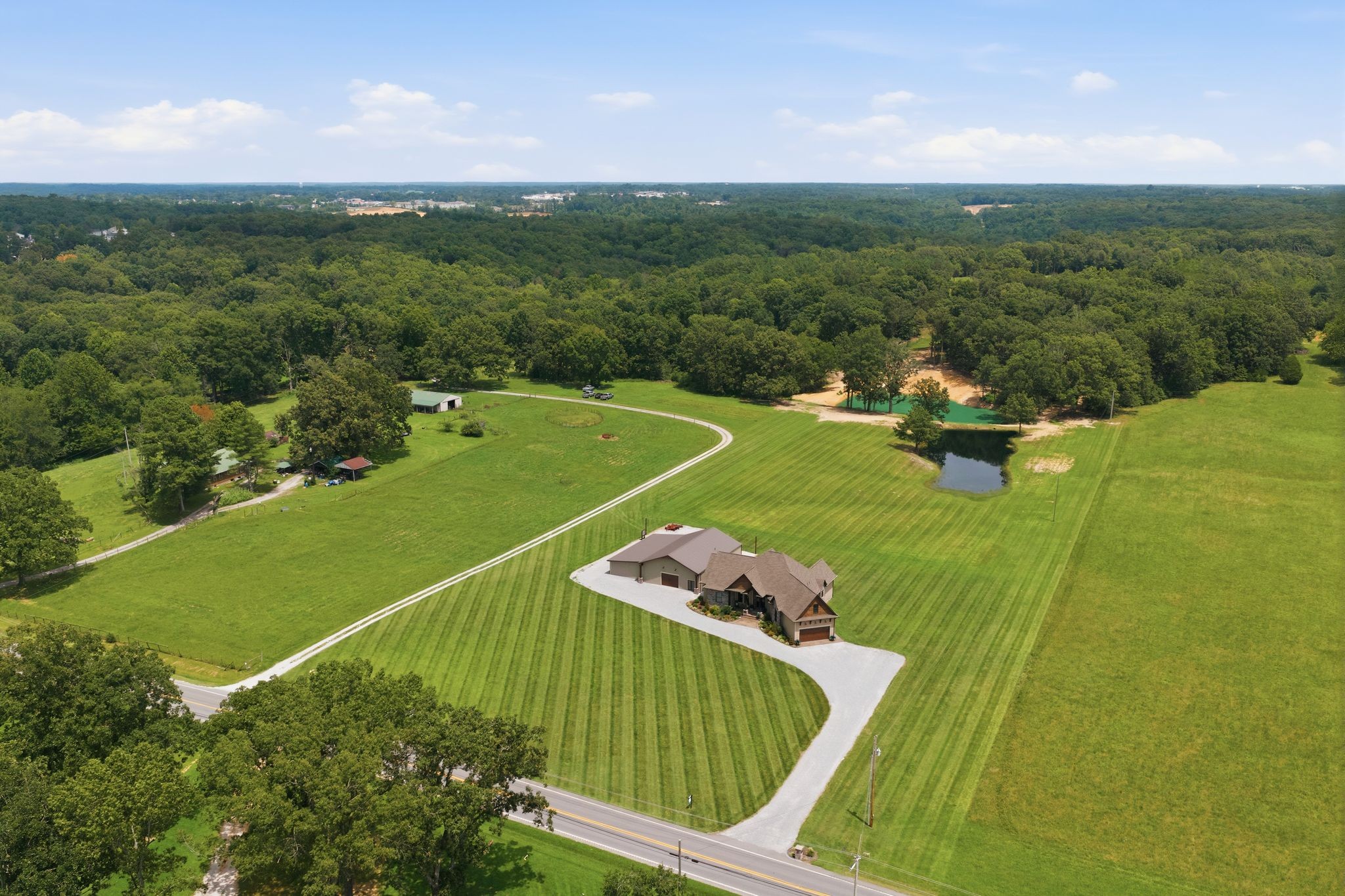 1261 Highway 48, S
