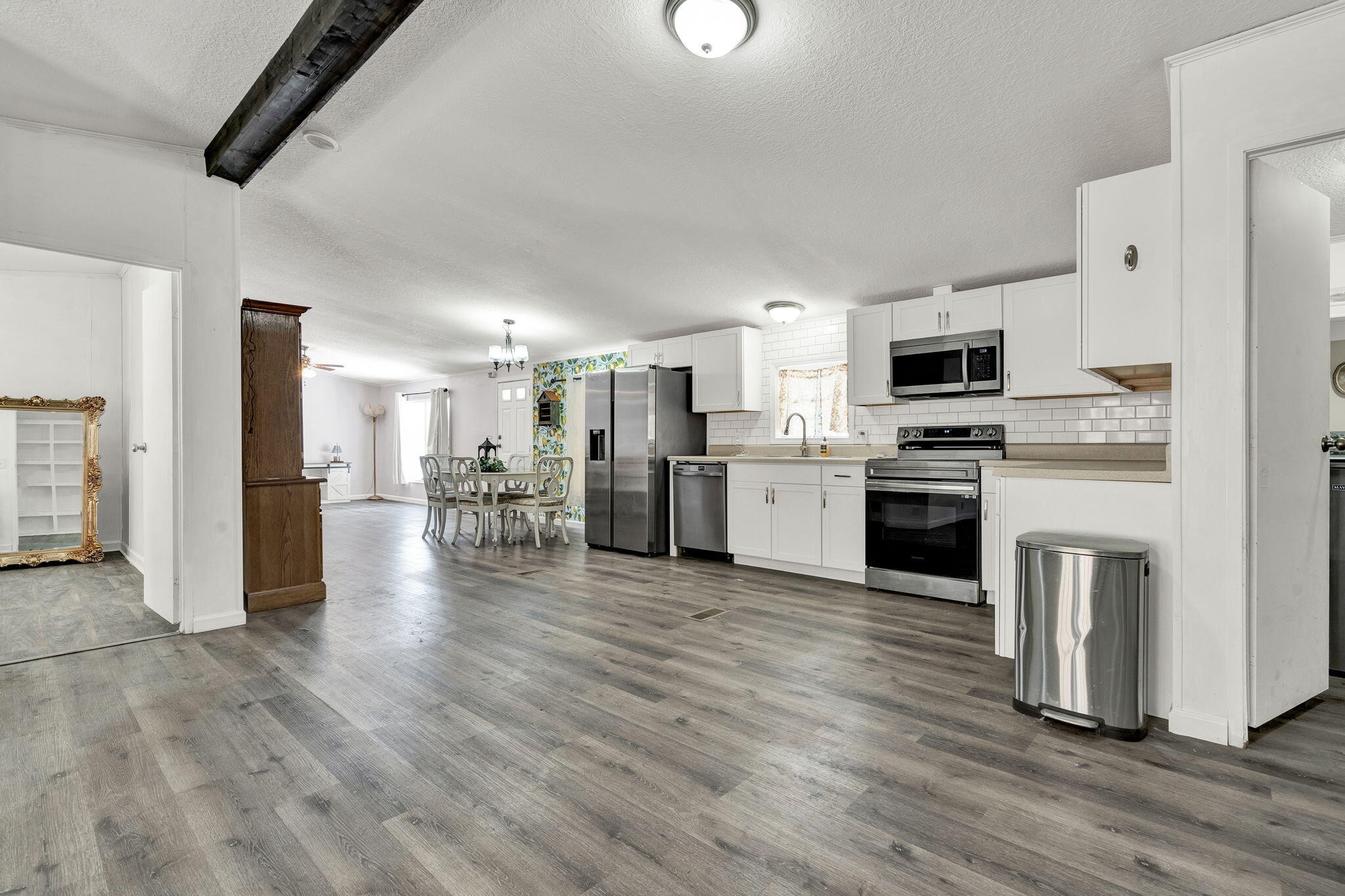 1196 White Oak Road, NW