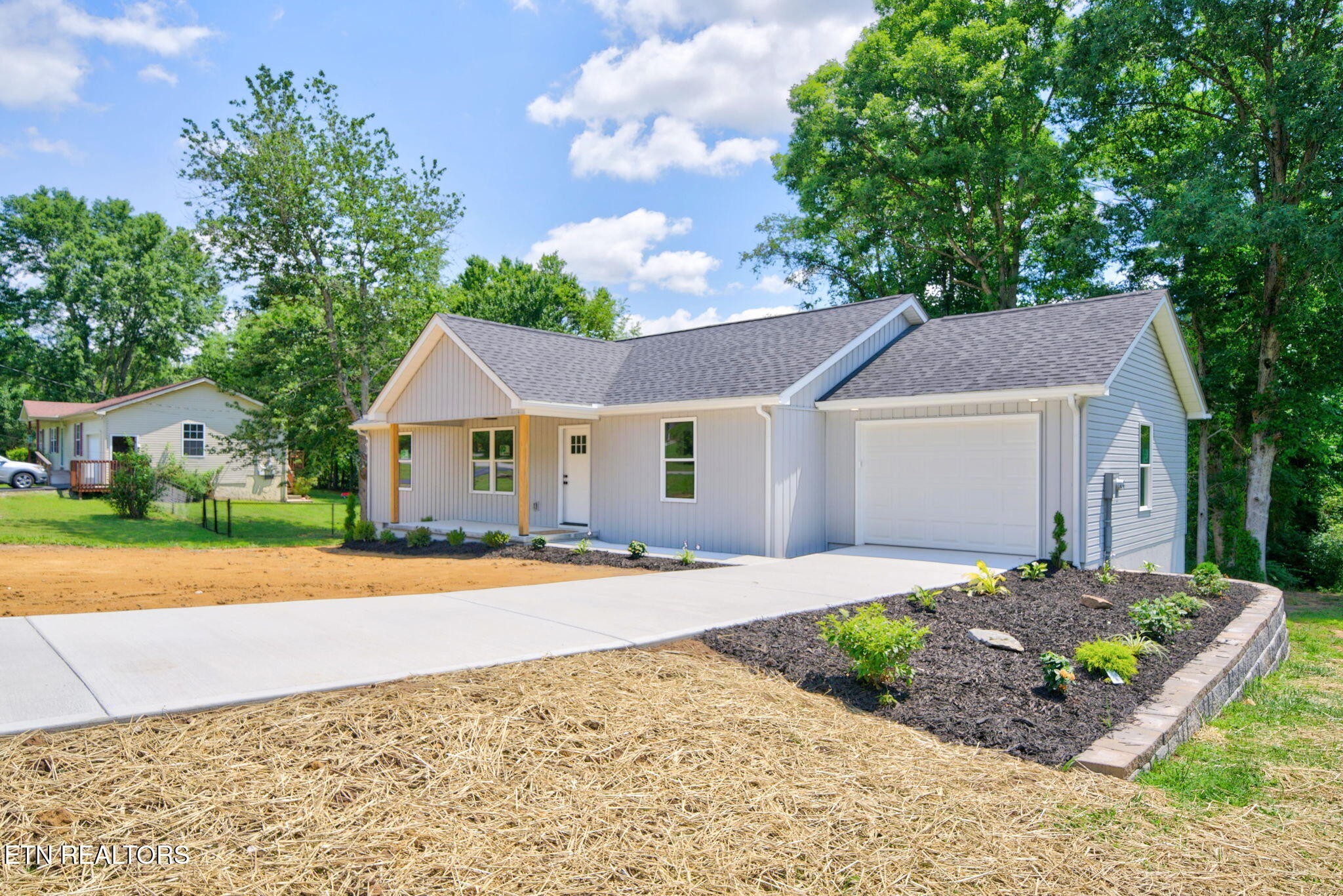 430 Rhododendron Circle