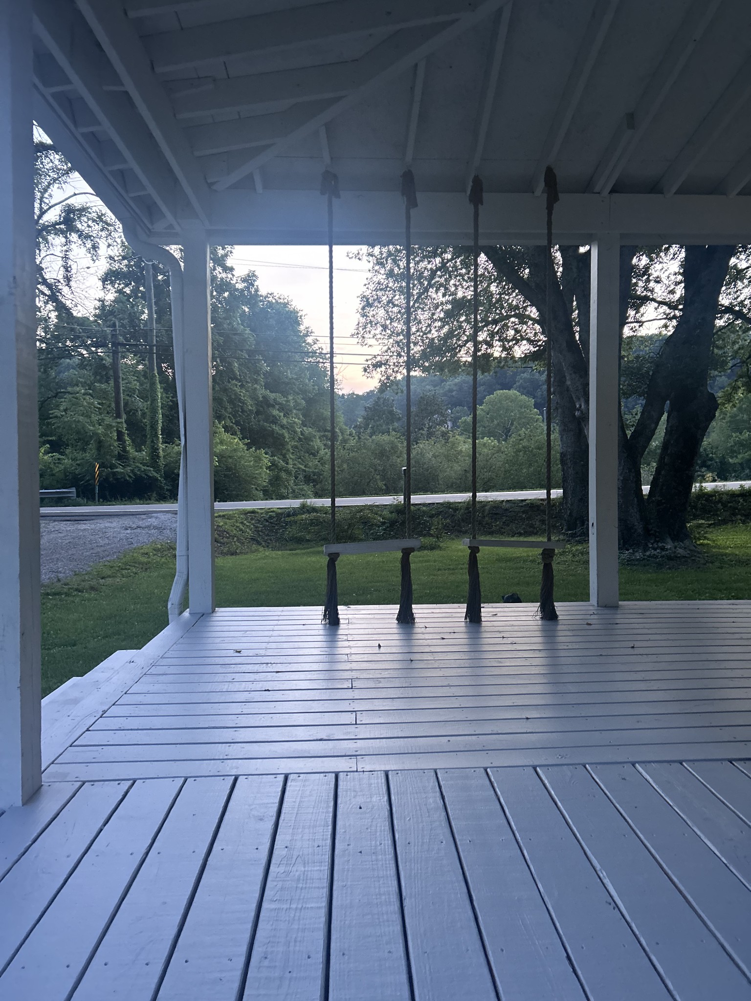 7449 River Road Pike