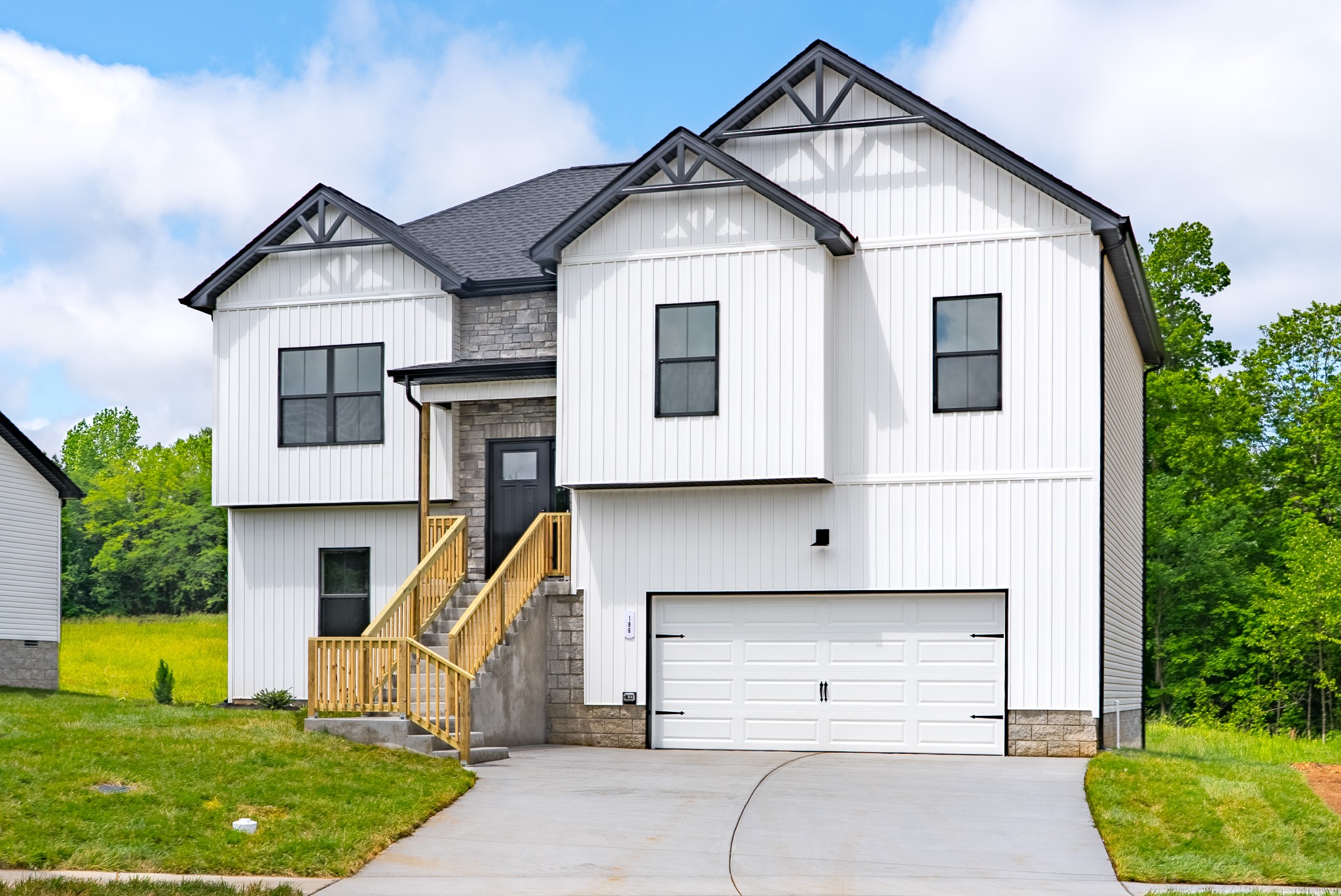 193 Dewberry Ct