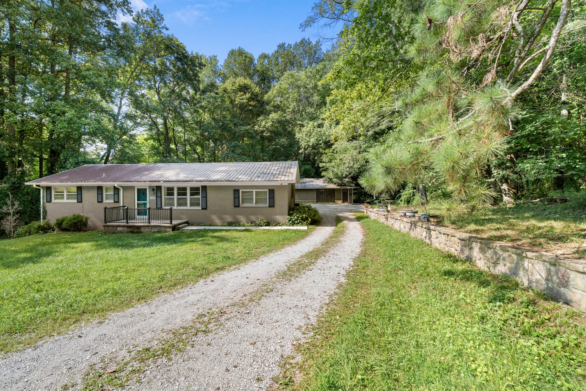 77 Kentucky Ave