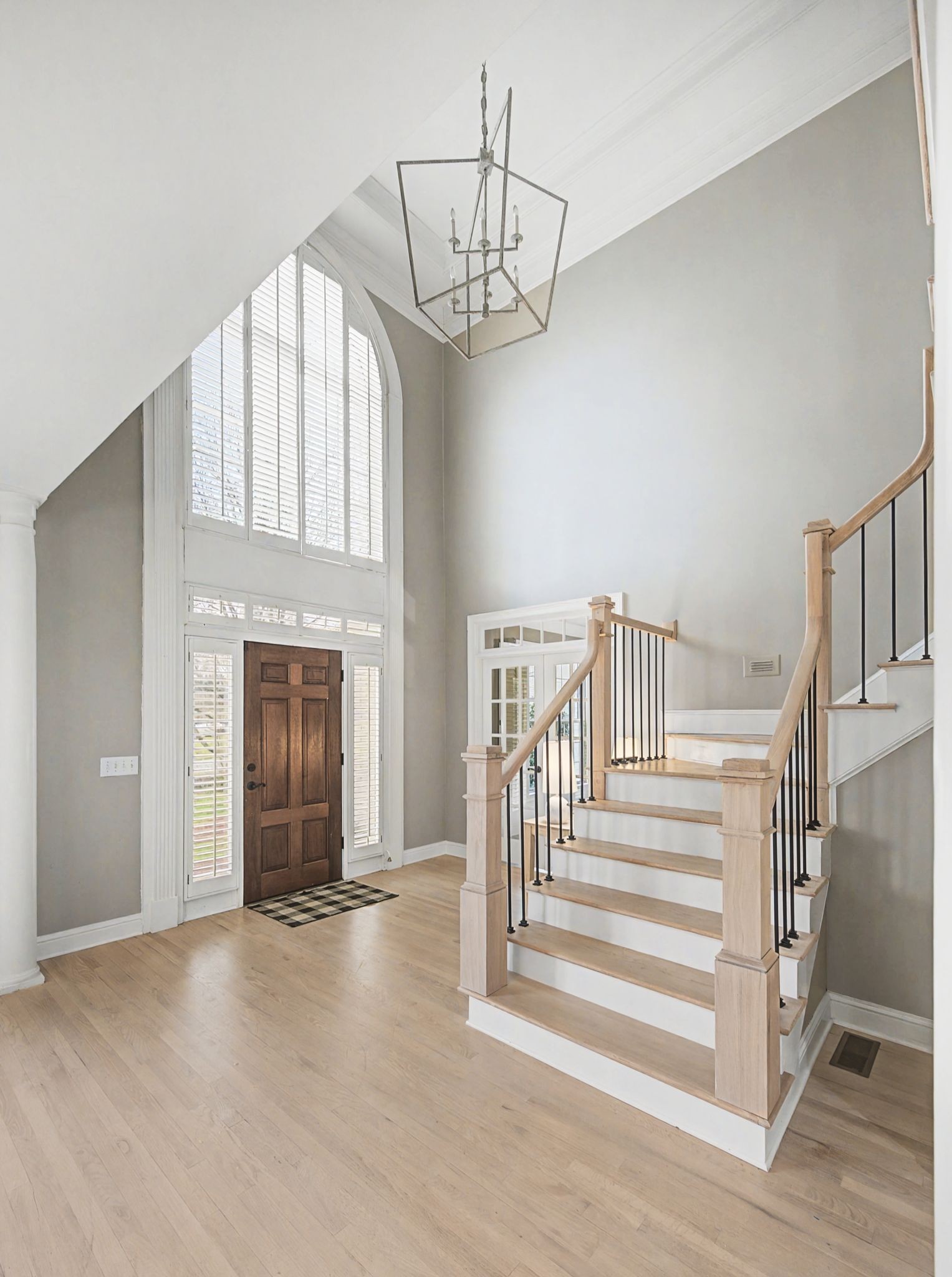507 Allibar Pl