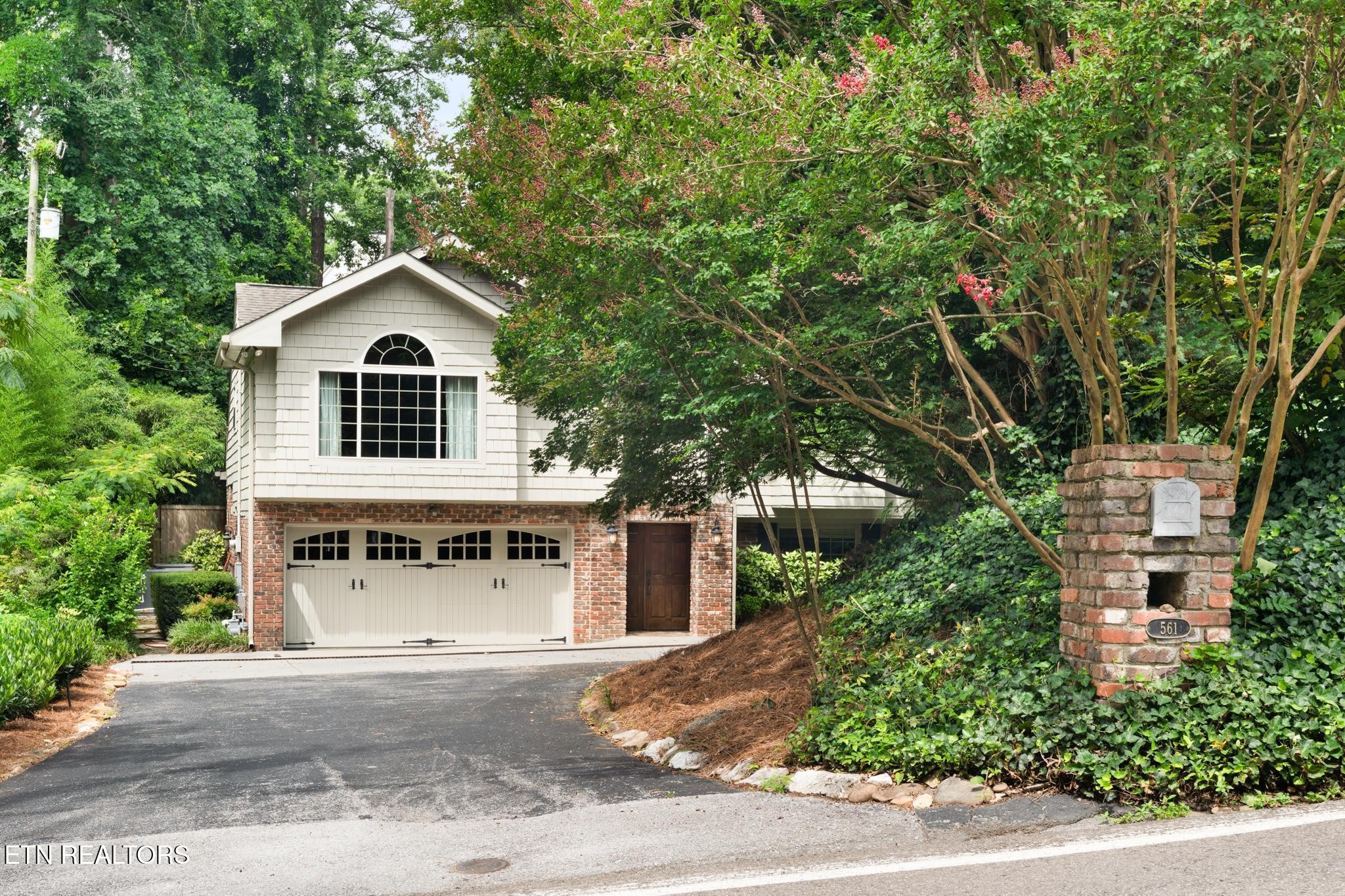 561 Noelton Drive