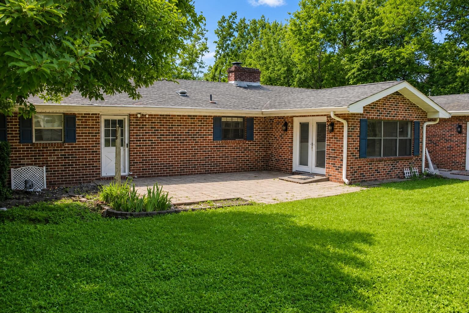 814 Cedar Springs Road