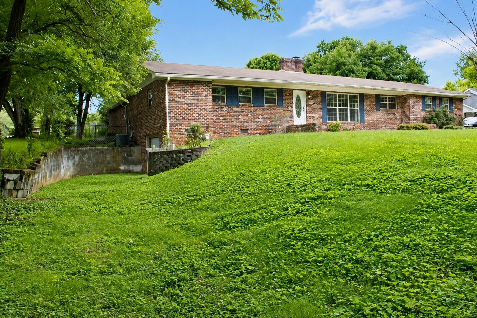 814 Cedar Springs Road
