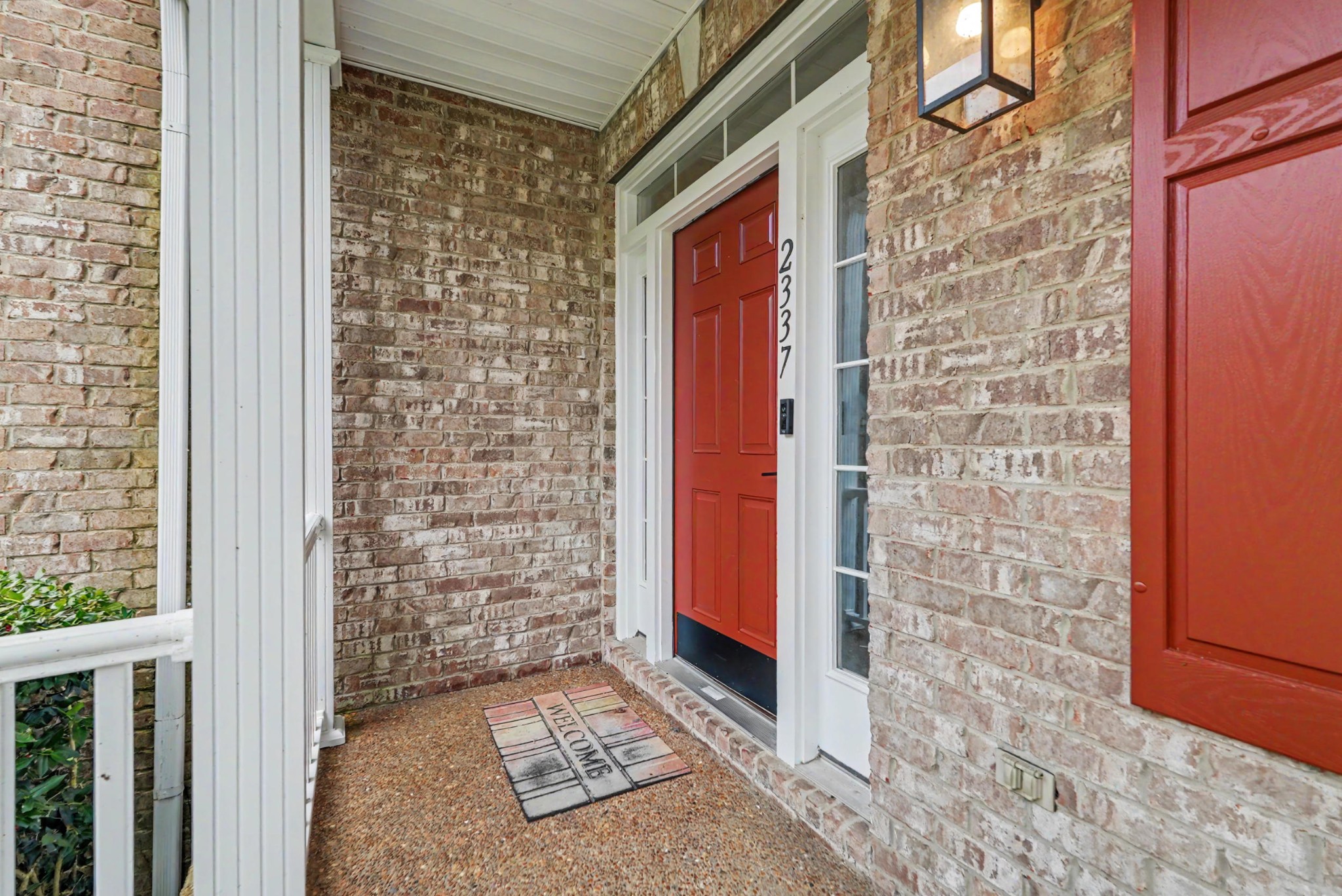 2337 Edencrest Dr