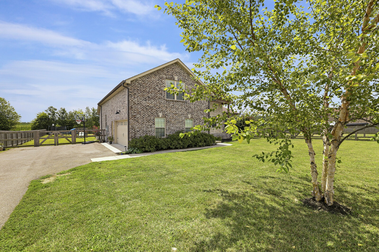 639 Jackson Rd