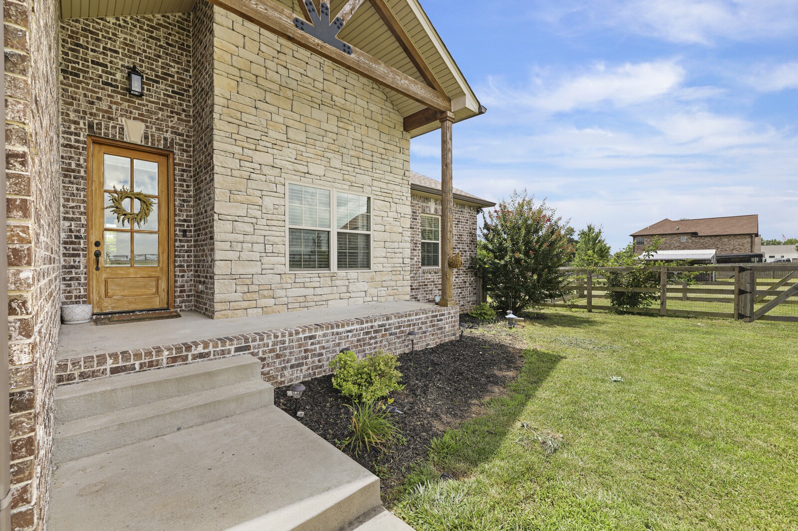 639 Jackson Rd