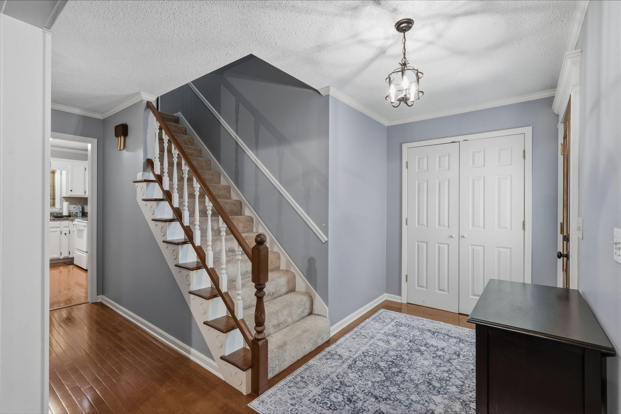 348 Hickory Hills Drive, NE
