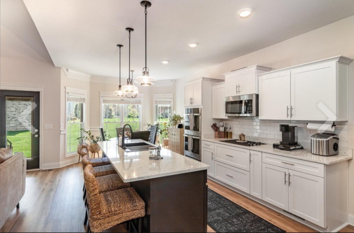 513 Summit View Cir