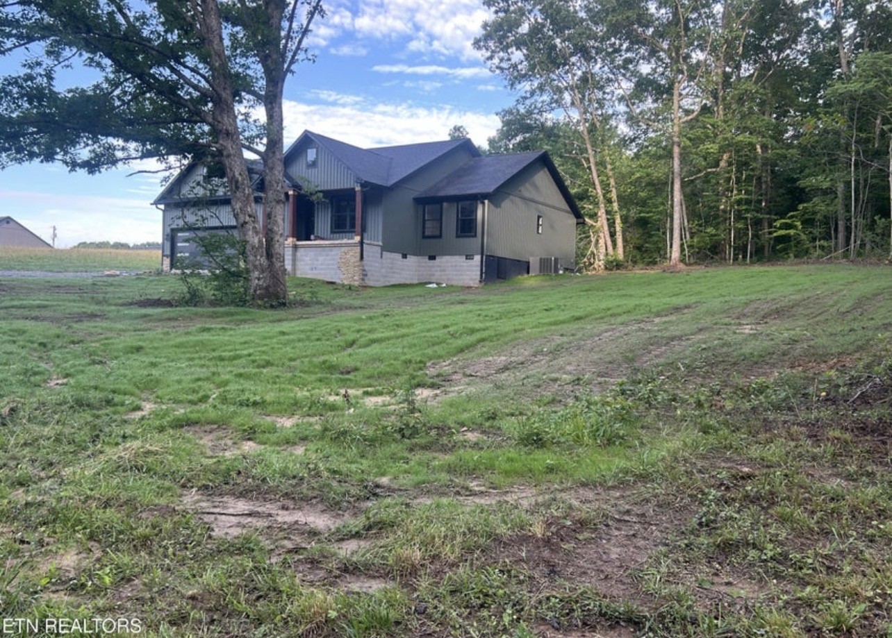 228 Georgee Rd