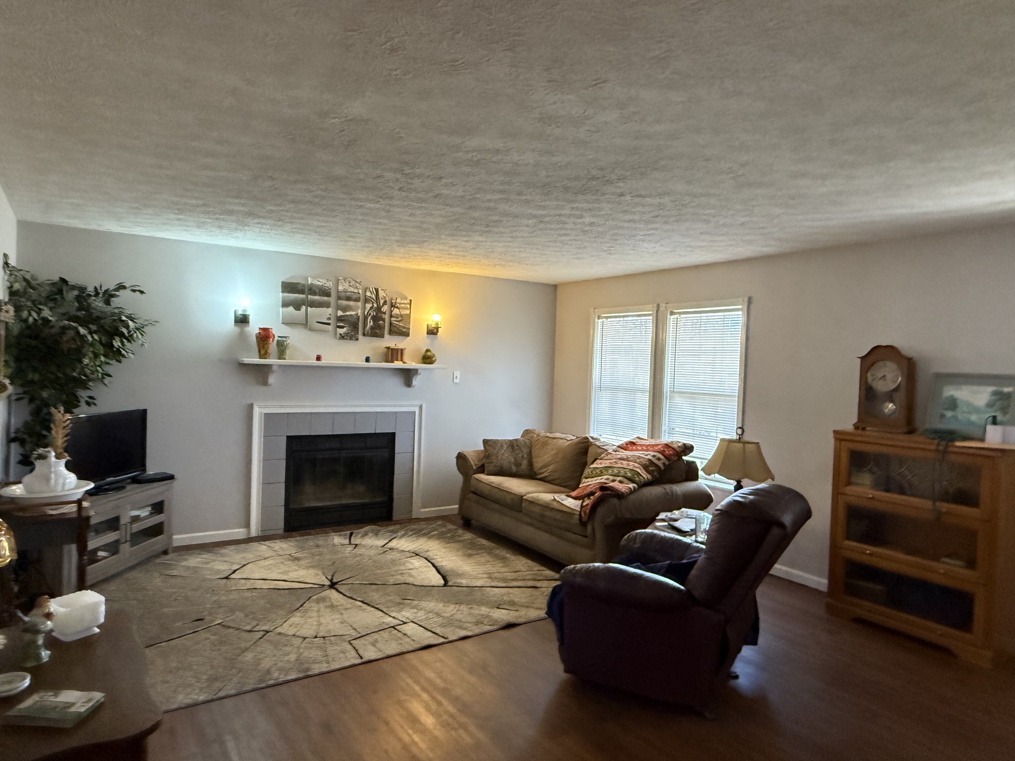 762 Spring Valley Rd