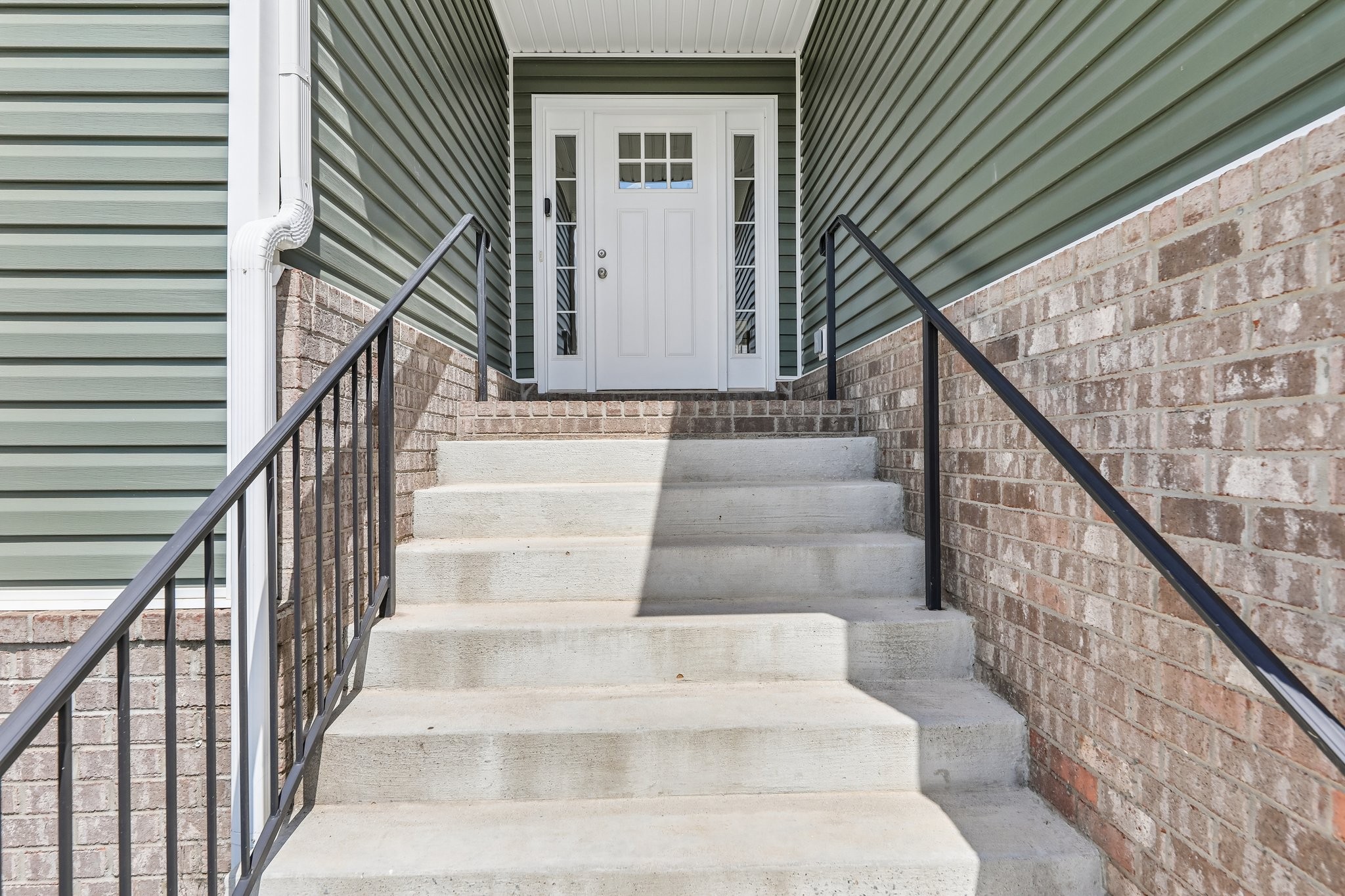 161 Ardell Dr