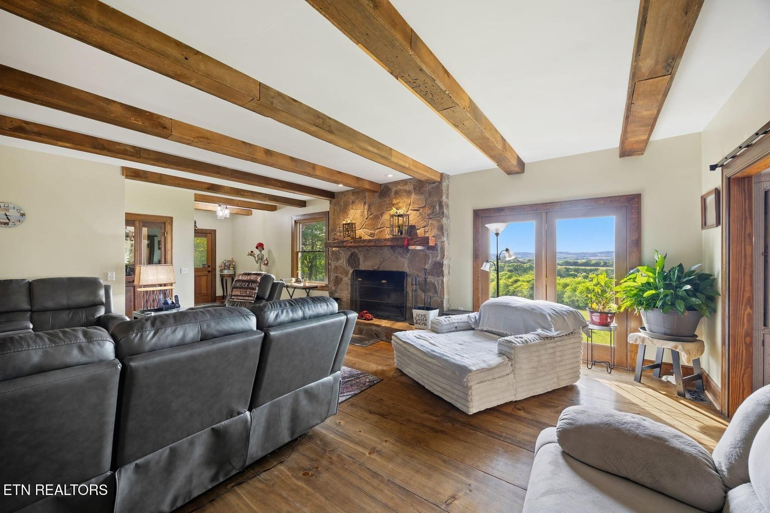 114 Hidden Brook Drive