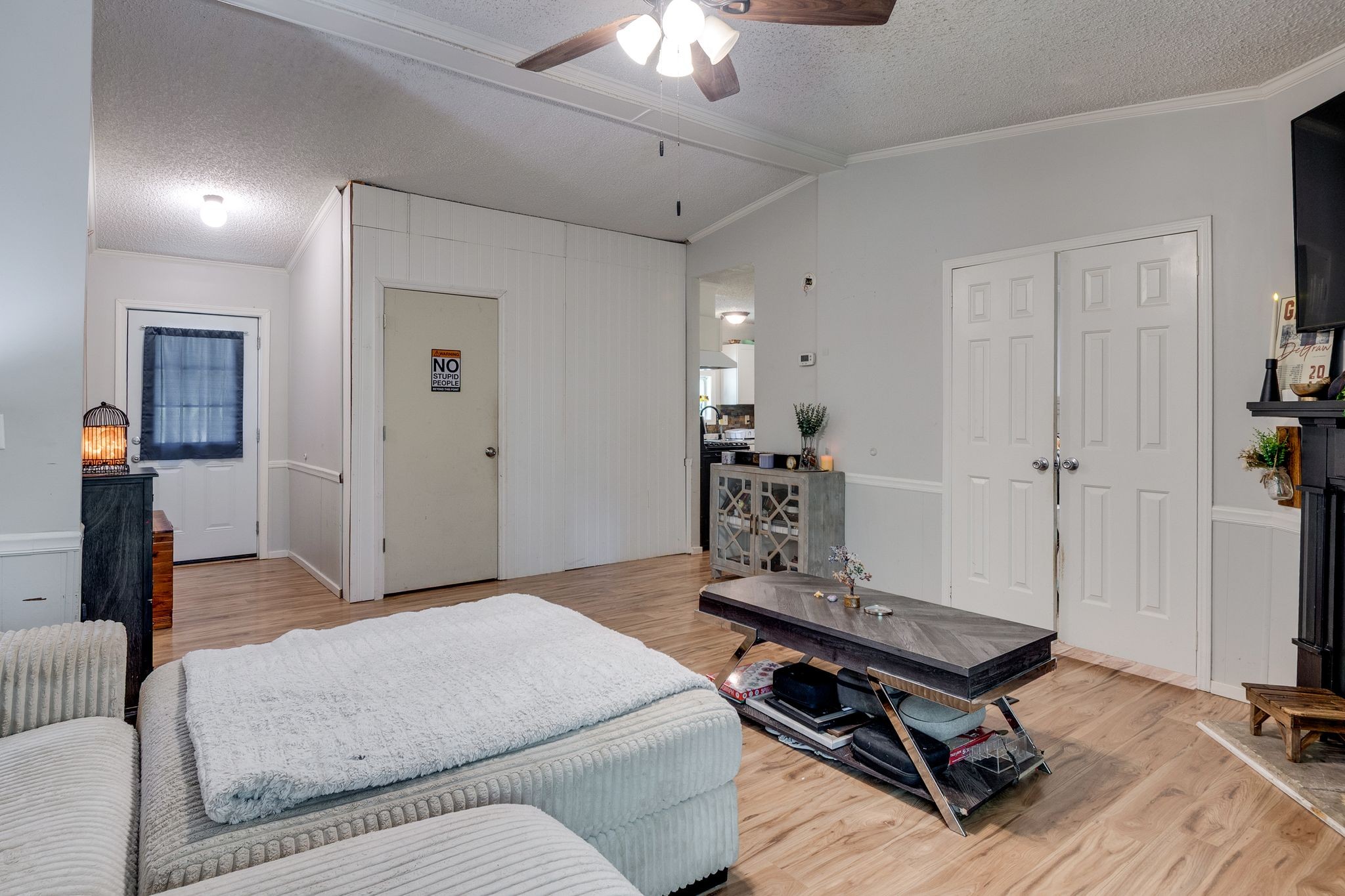 1075 Overlook Trl