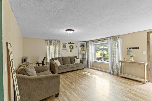 2046 Sugar Creek Road, SE