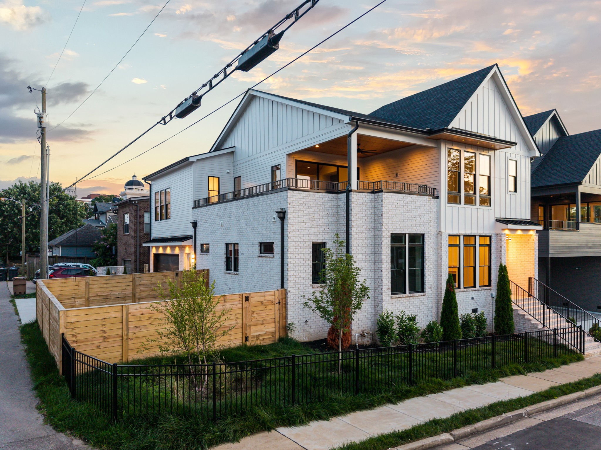 1411 Wade Ave