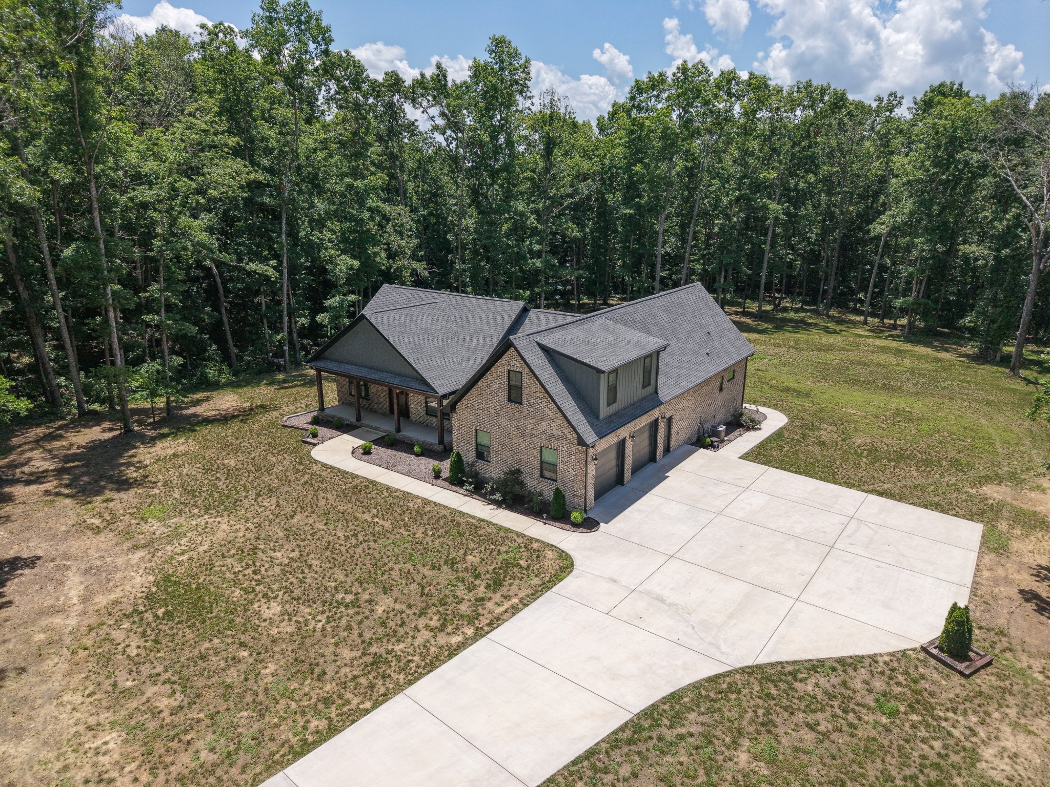 2200 Little Texas Rd