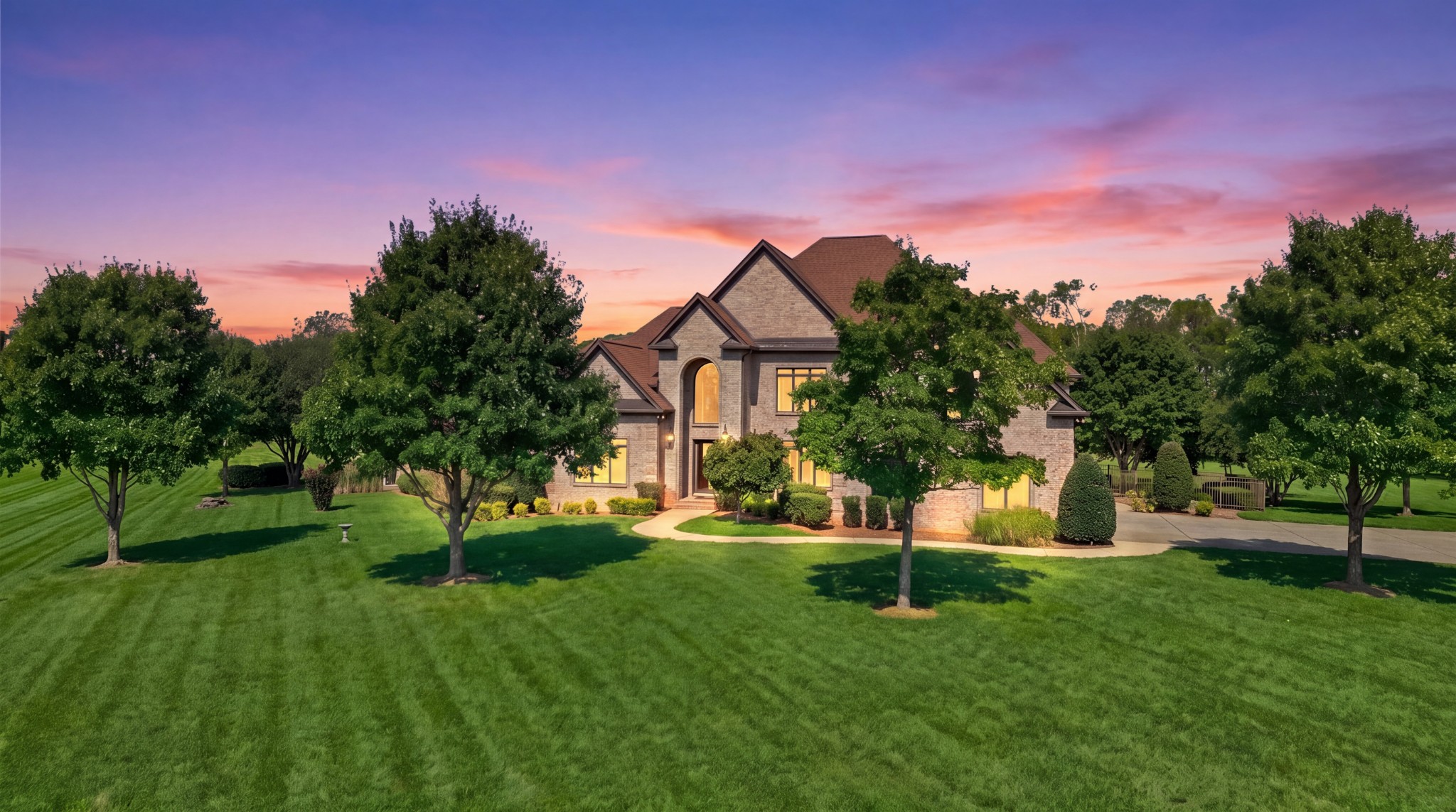 218 Steelson Way