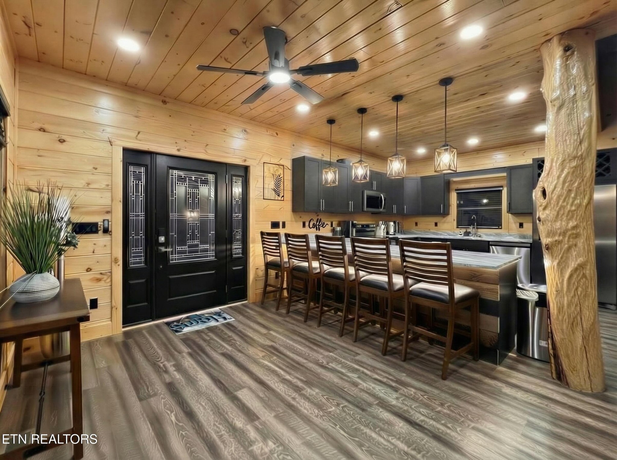 765 Chickasaw Gap Way