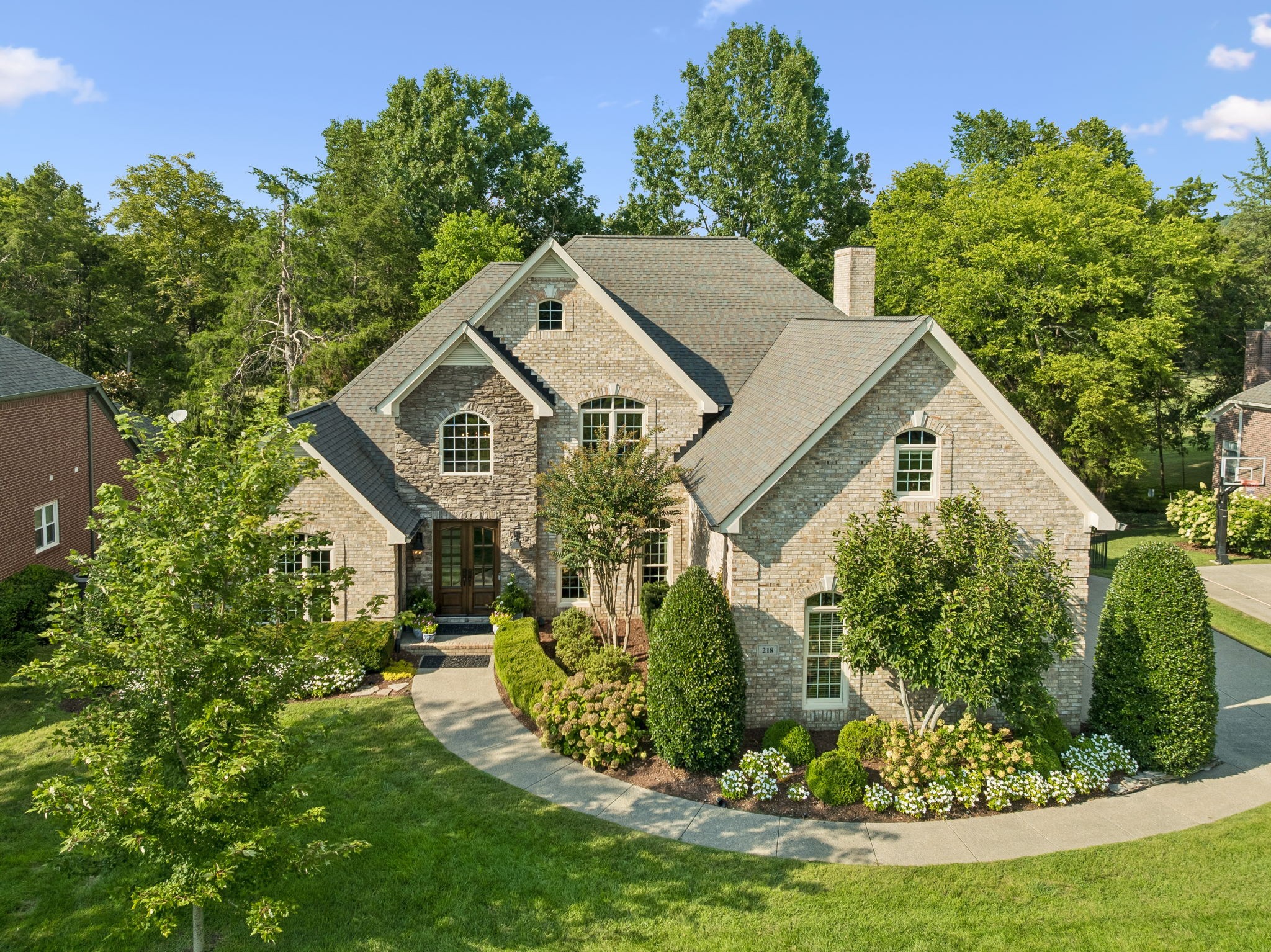 218 Gardenridge Dr