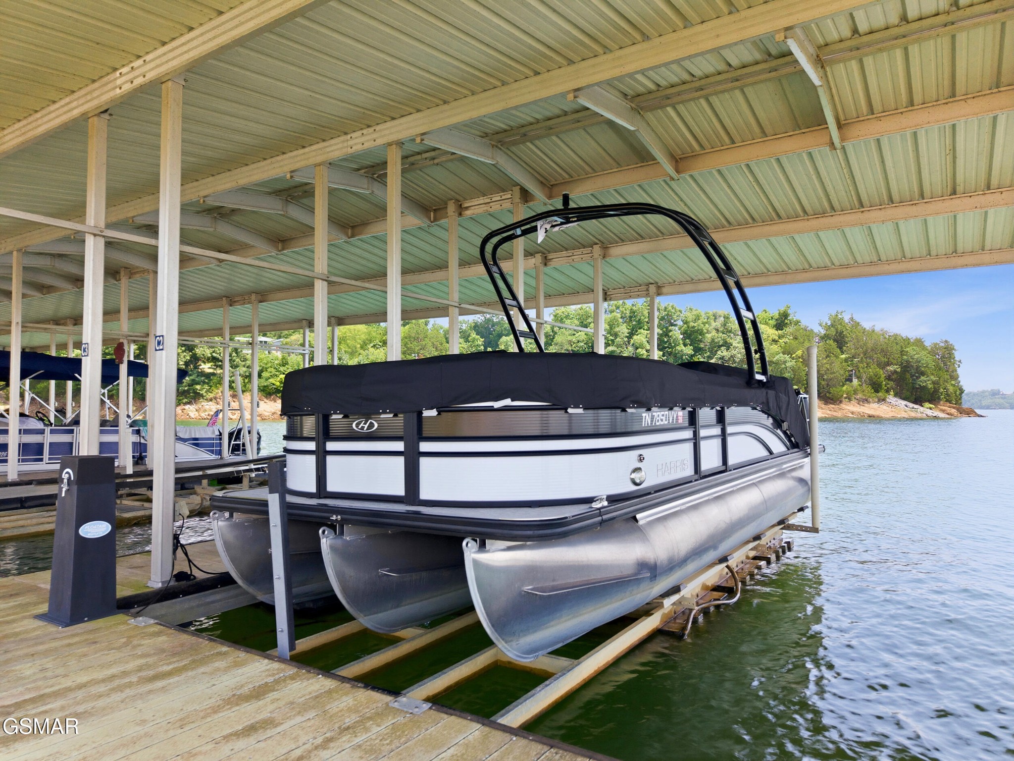 705 Waters Edge