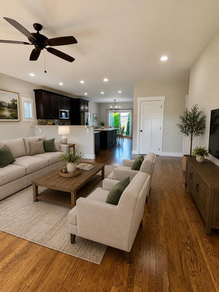1135 Cross Pointe Dr