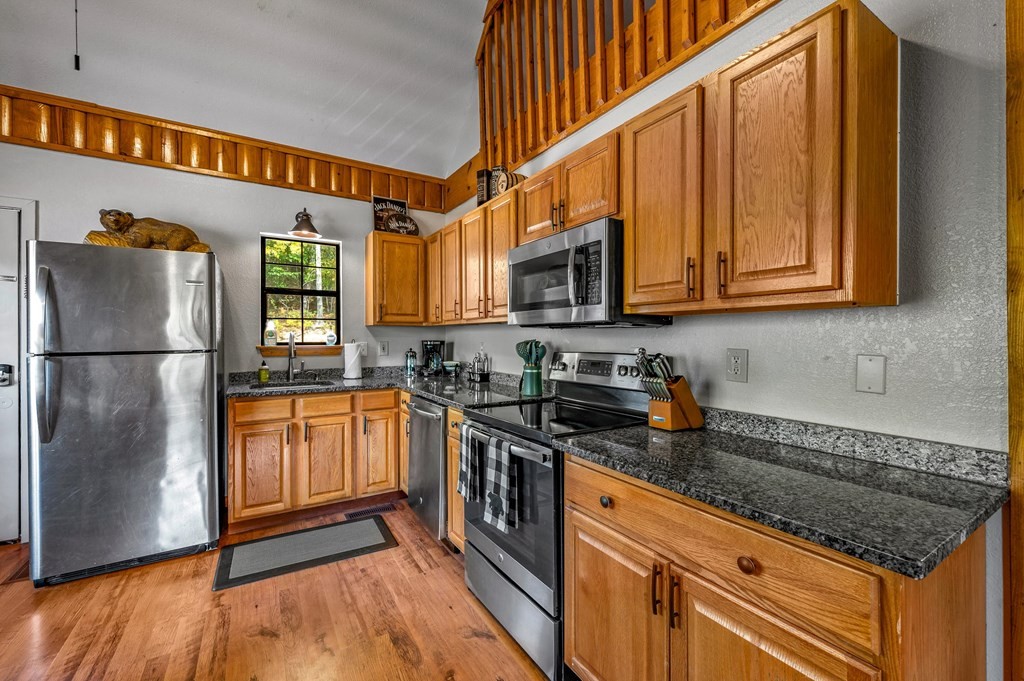 116 Mountain Retreat Road