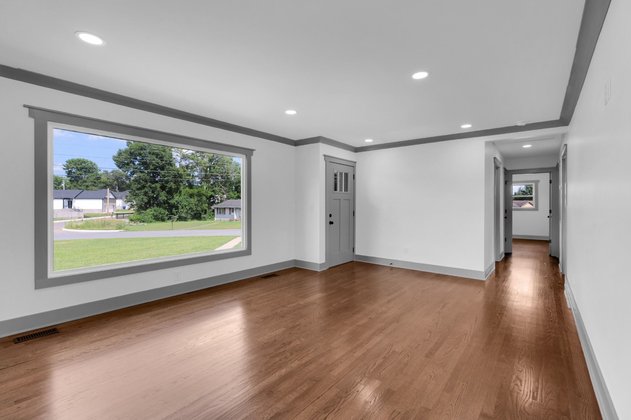 202 Lee Ln