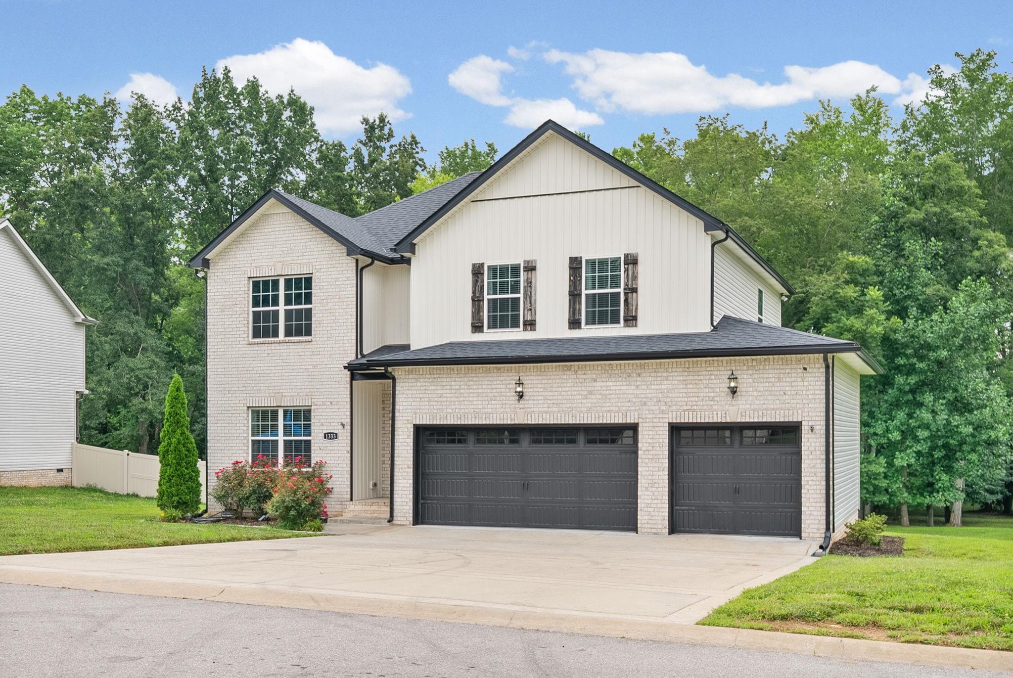 1333 Morning Star Dr